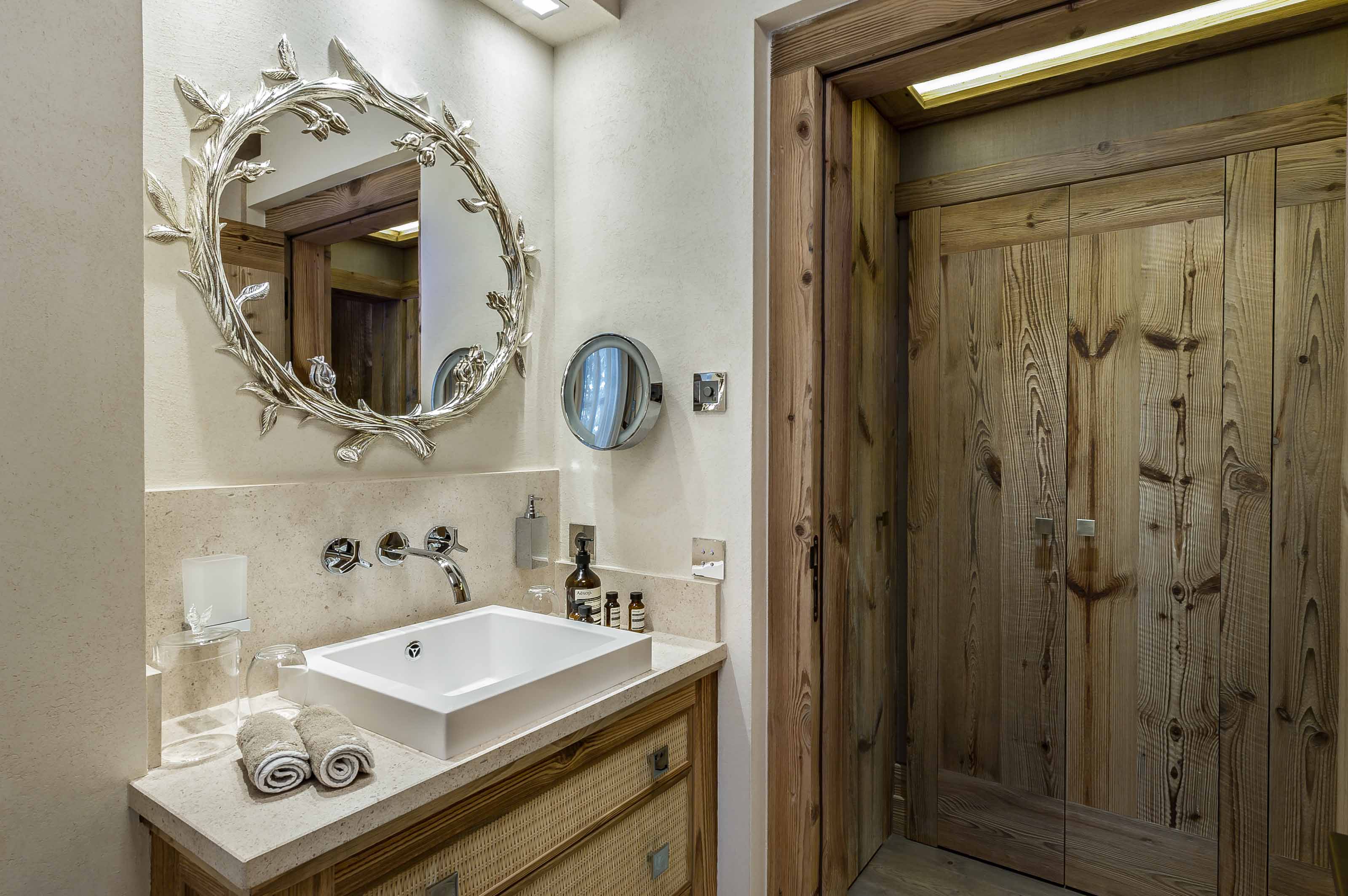 Chalet Bastidons Gallary Image 1