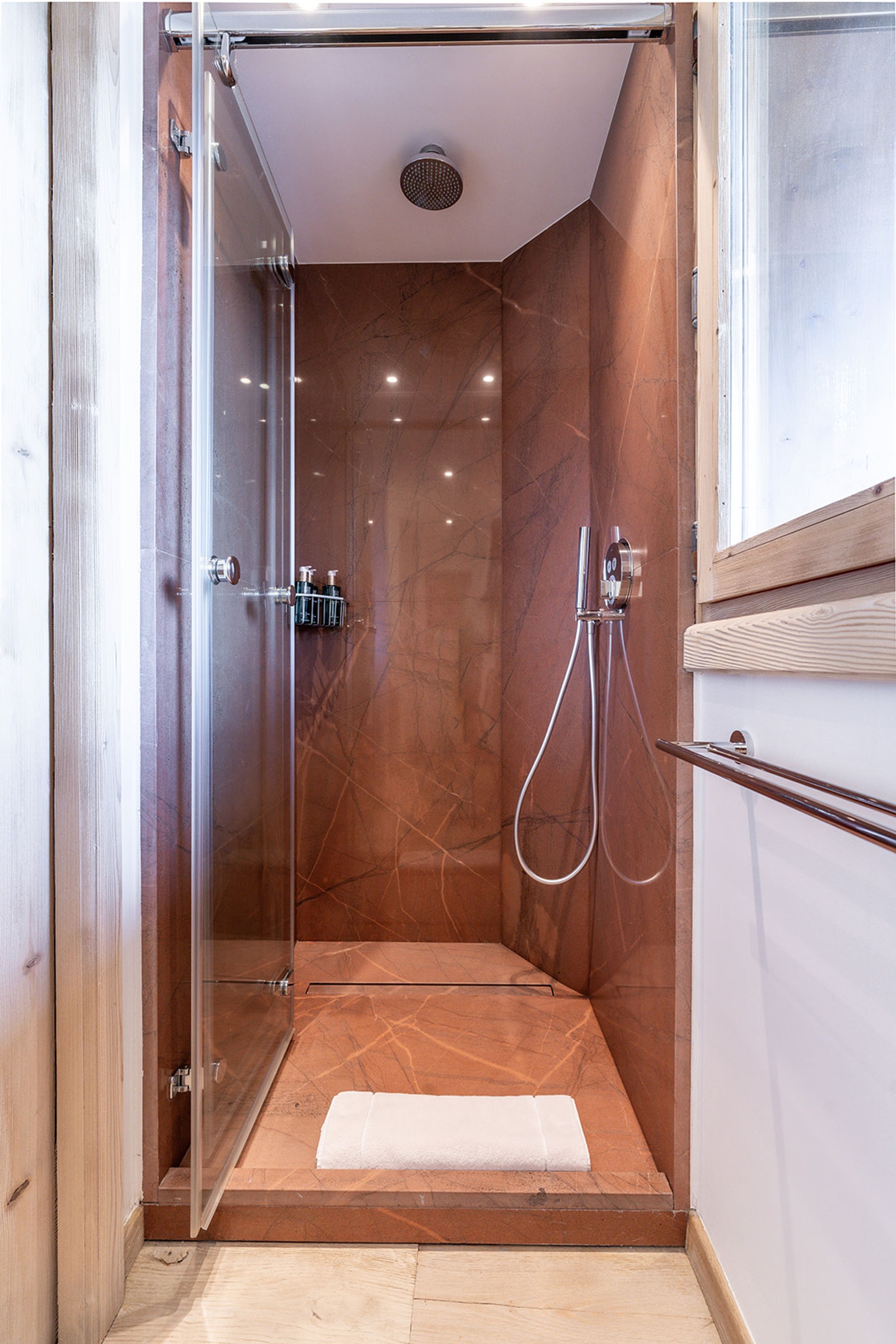 Chalet Bellecote Gallary Image 2