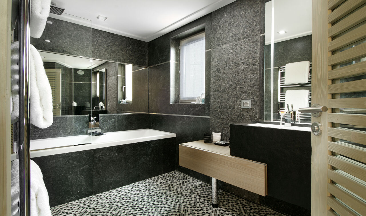 chalet-black-pearl-image-6