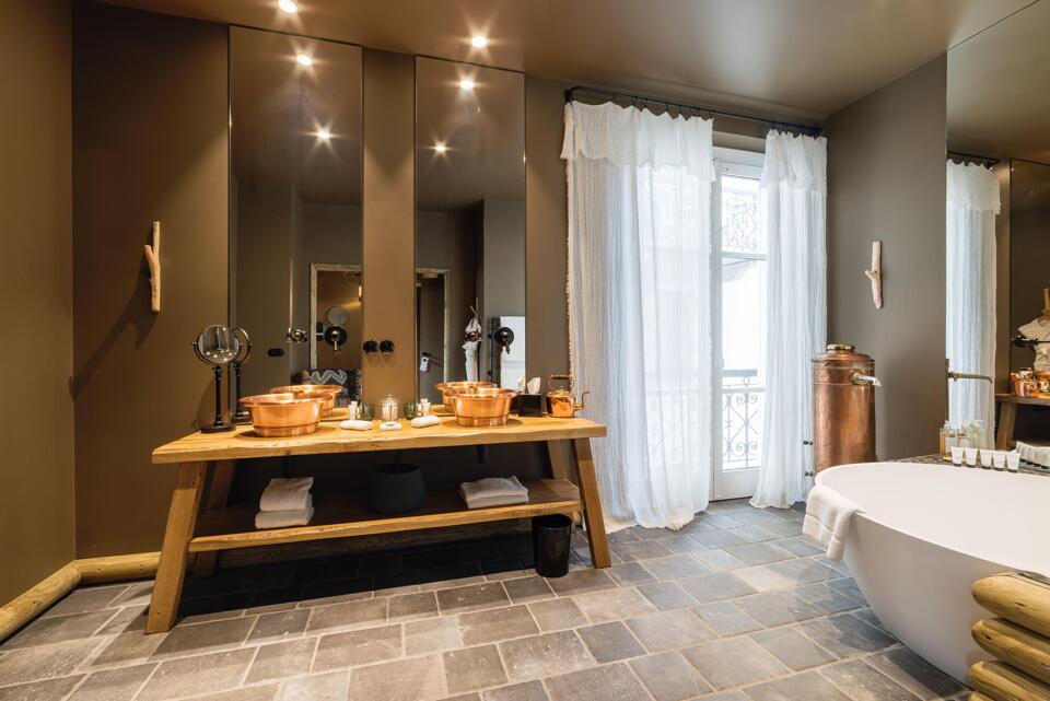 Chalet Blond Gallery Image 4
