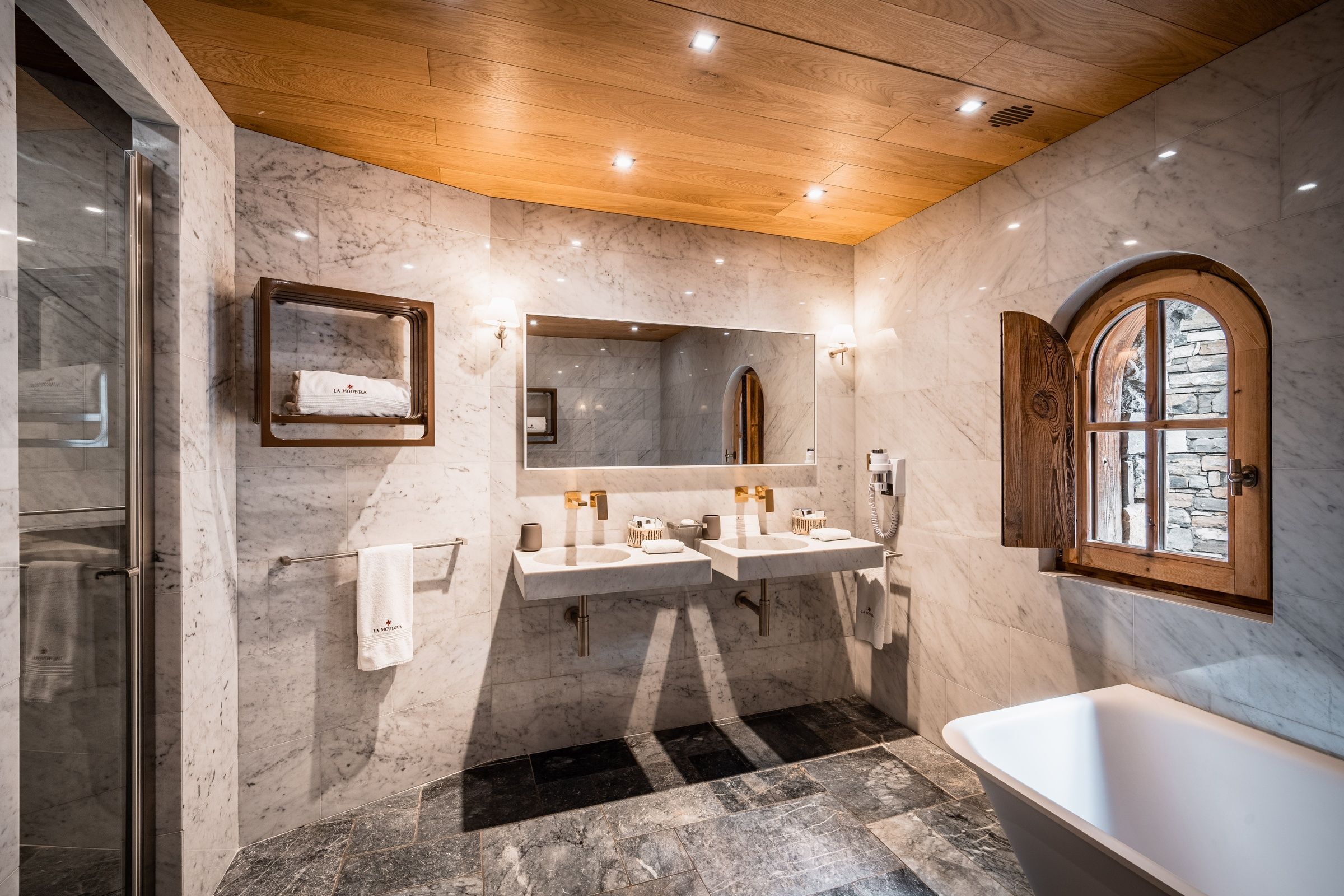 Chalet Chene Gallary Image 5