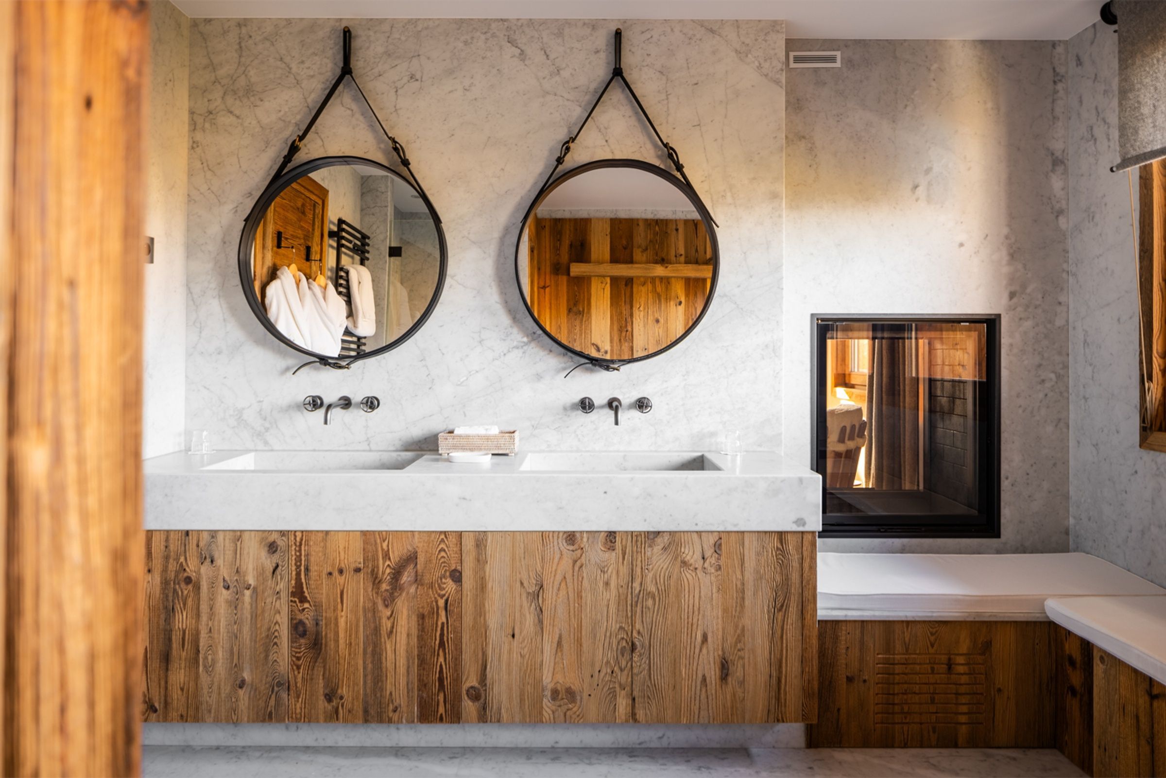Chalet Cosmos Gallary Image 3