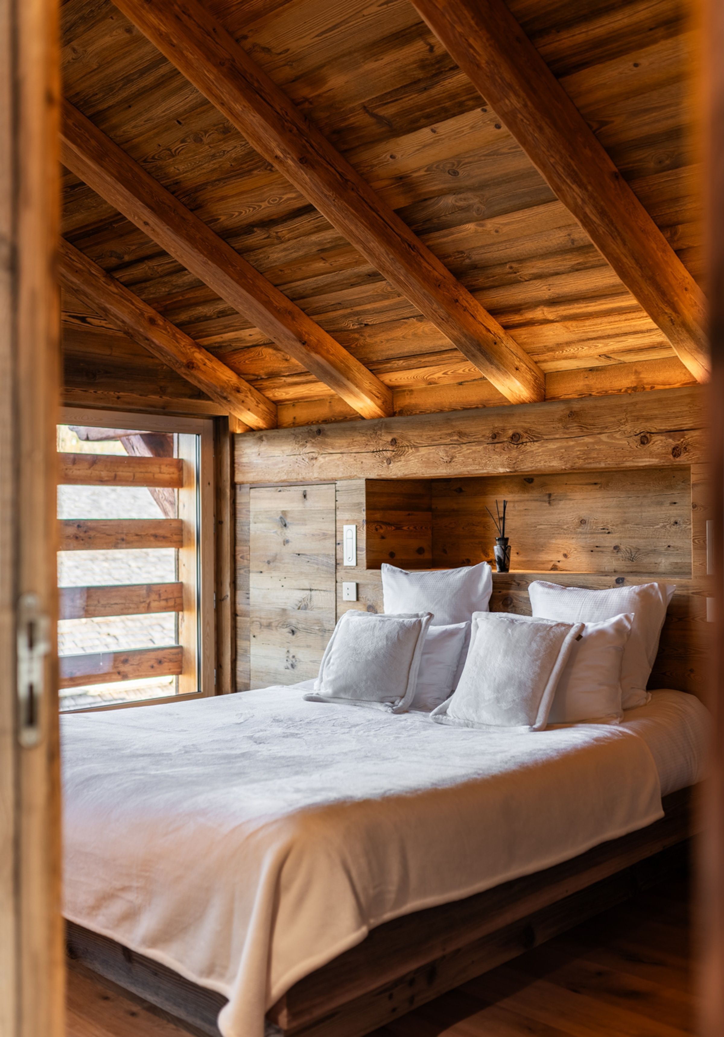 Chalet Cosmos Gallary Image 5