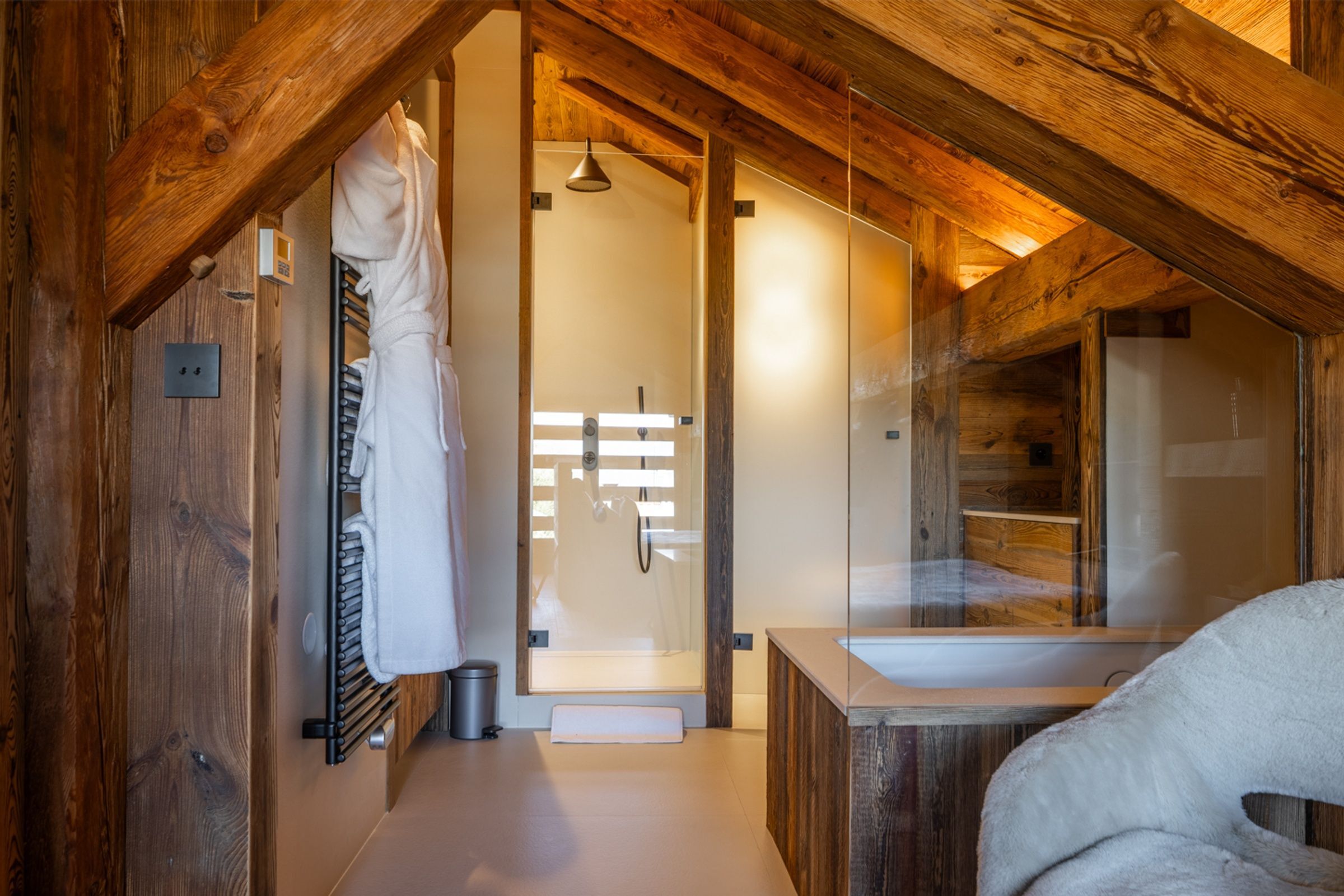 Chalet Cosmos Gallary Image 2