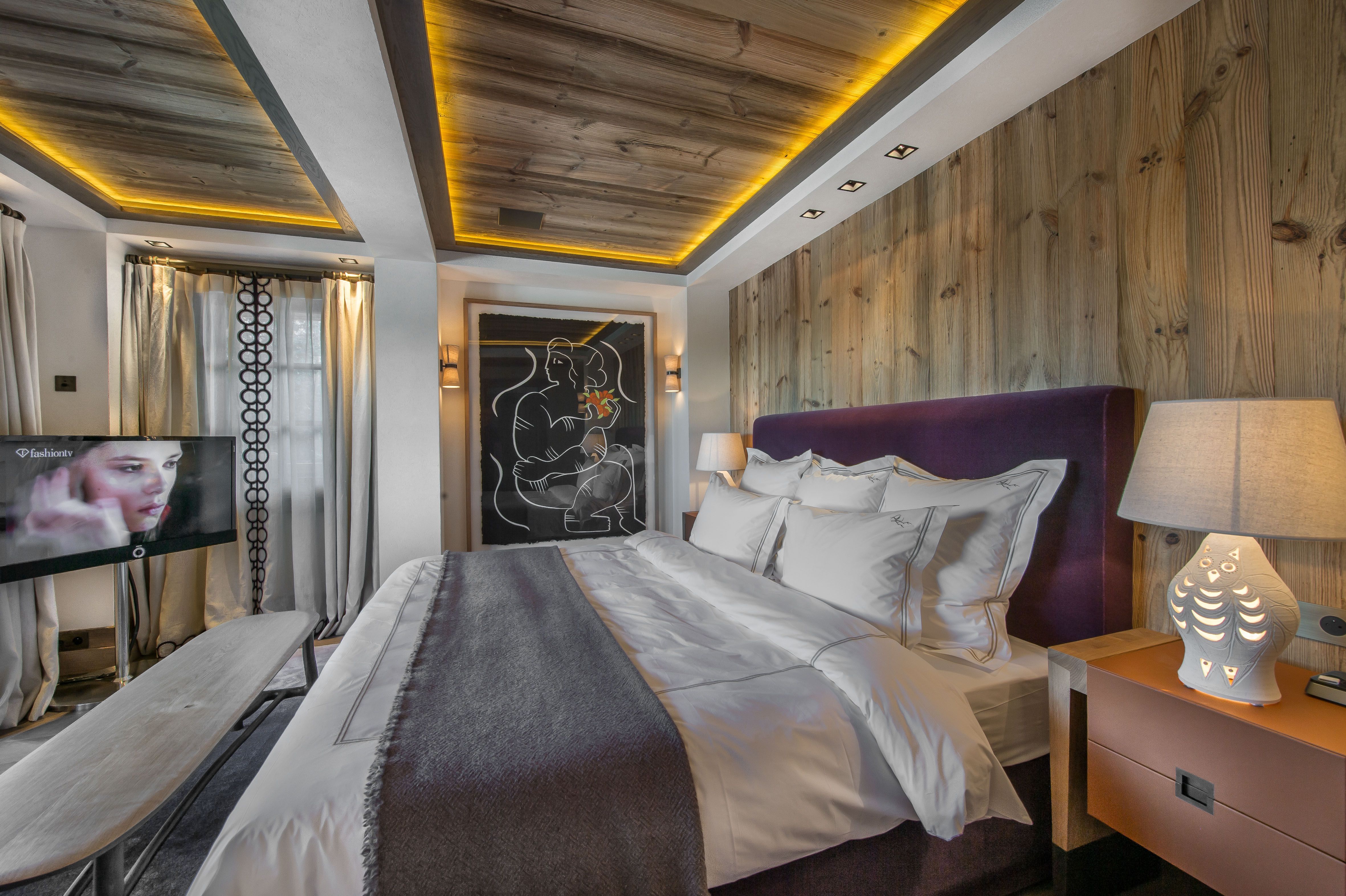 Chalet Crystaile Gallary Image 3