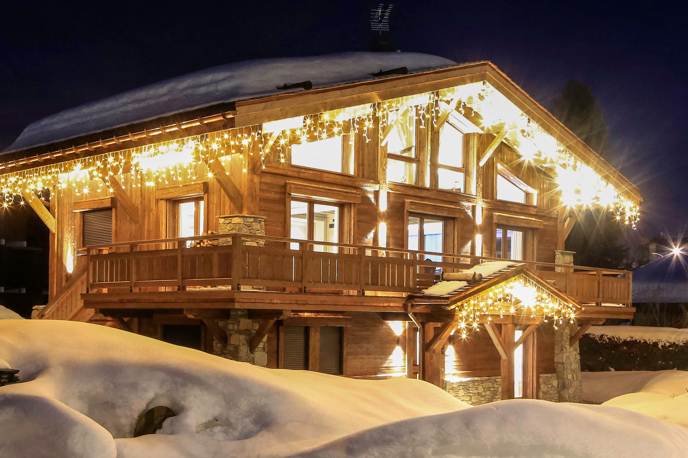 Chalet Crystal Gallary Image 1
