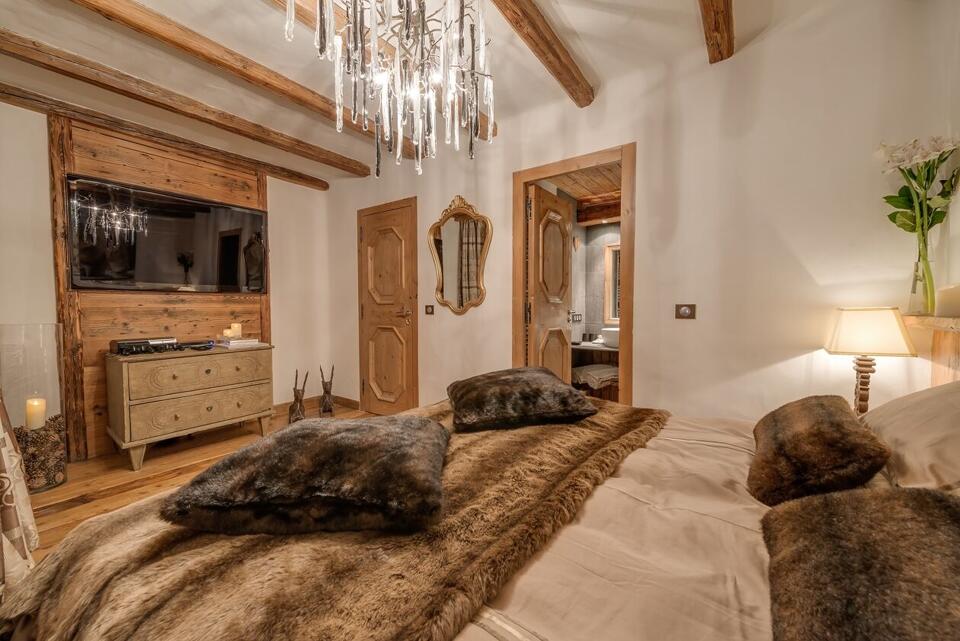 Chalet Eduardo Gallery Image 1