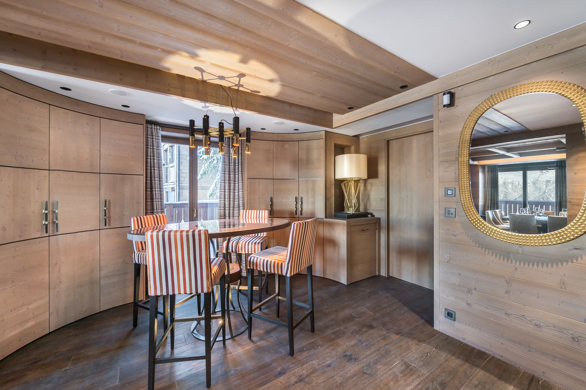 Chalet Elixir Gallary Image 6