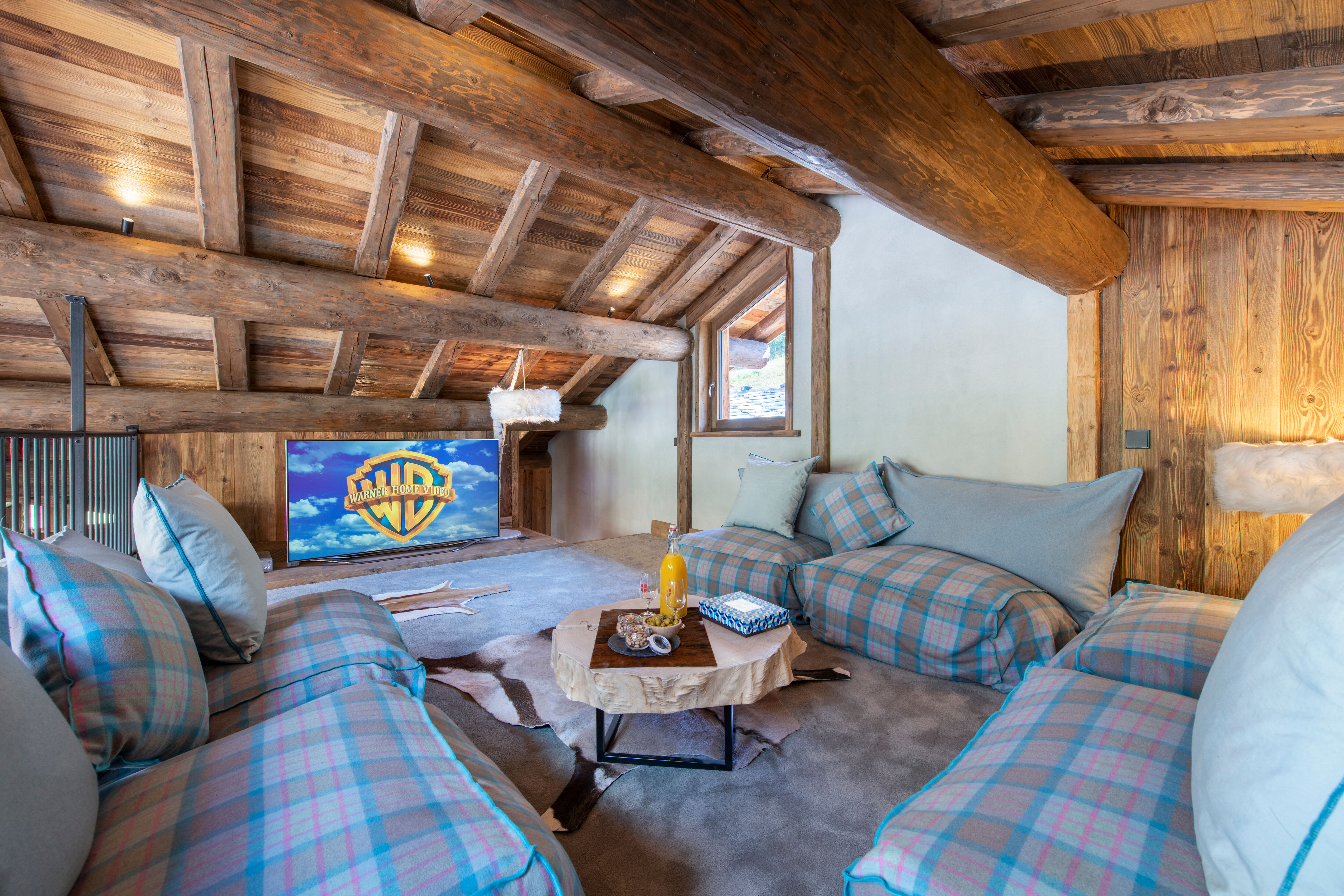 Chalet Face a Face Gallary Image 4