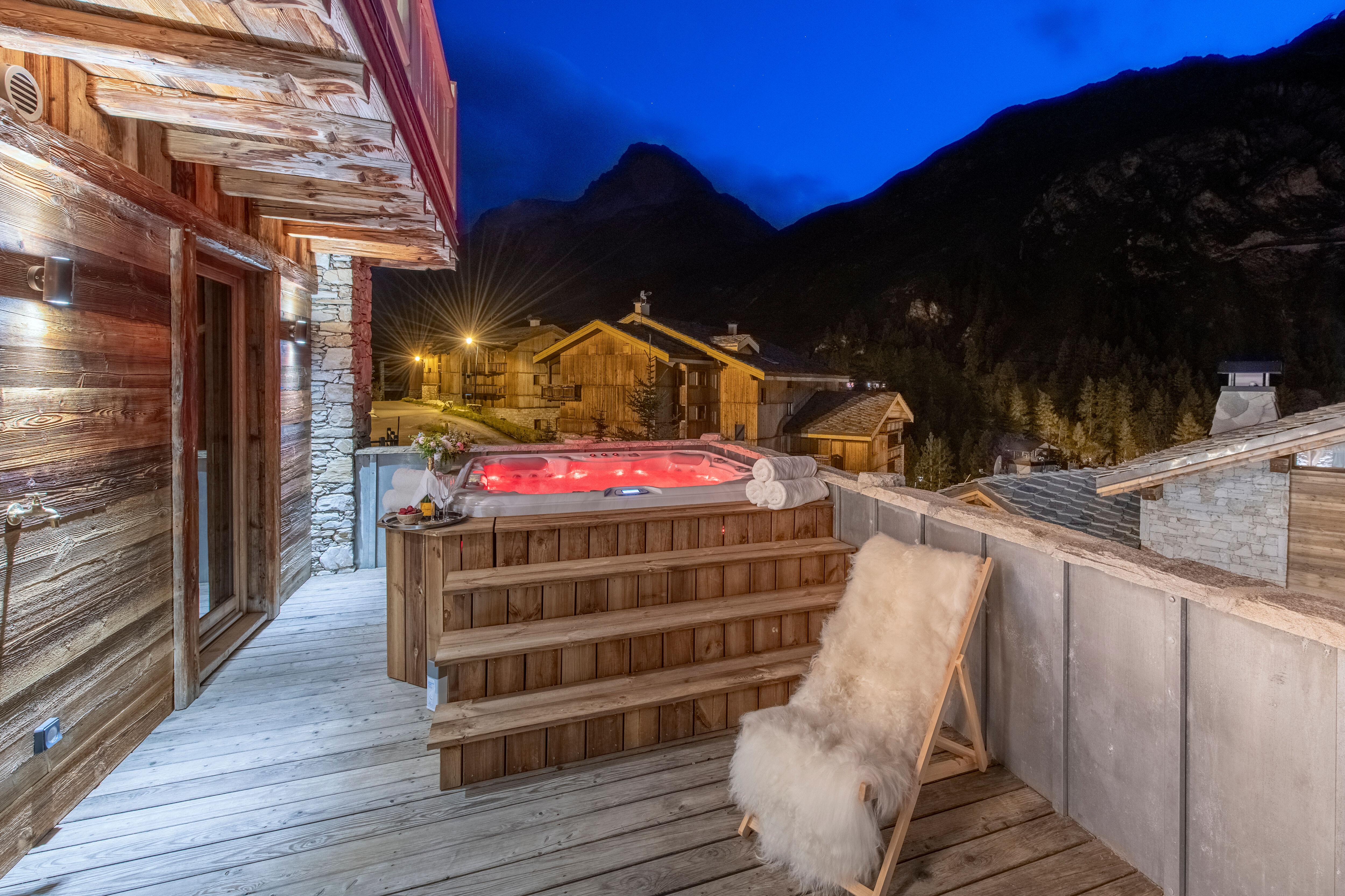 Chalet Face a Face Gallary Image 4