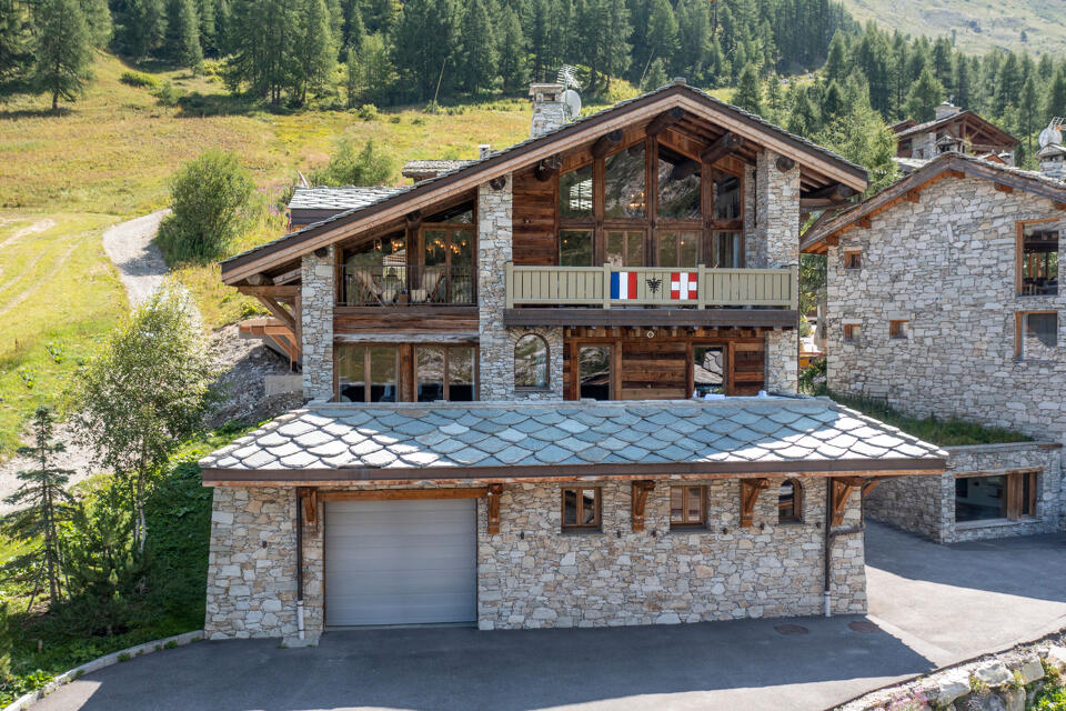 Chalet Face a Face Gallery Image 3