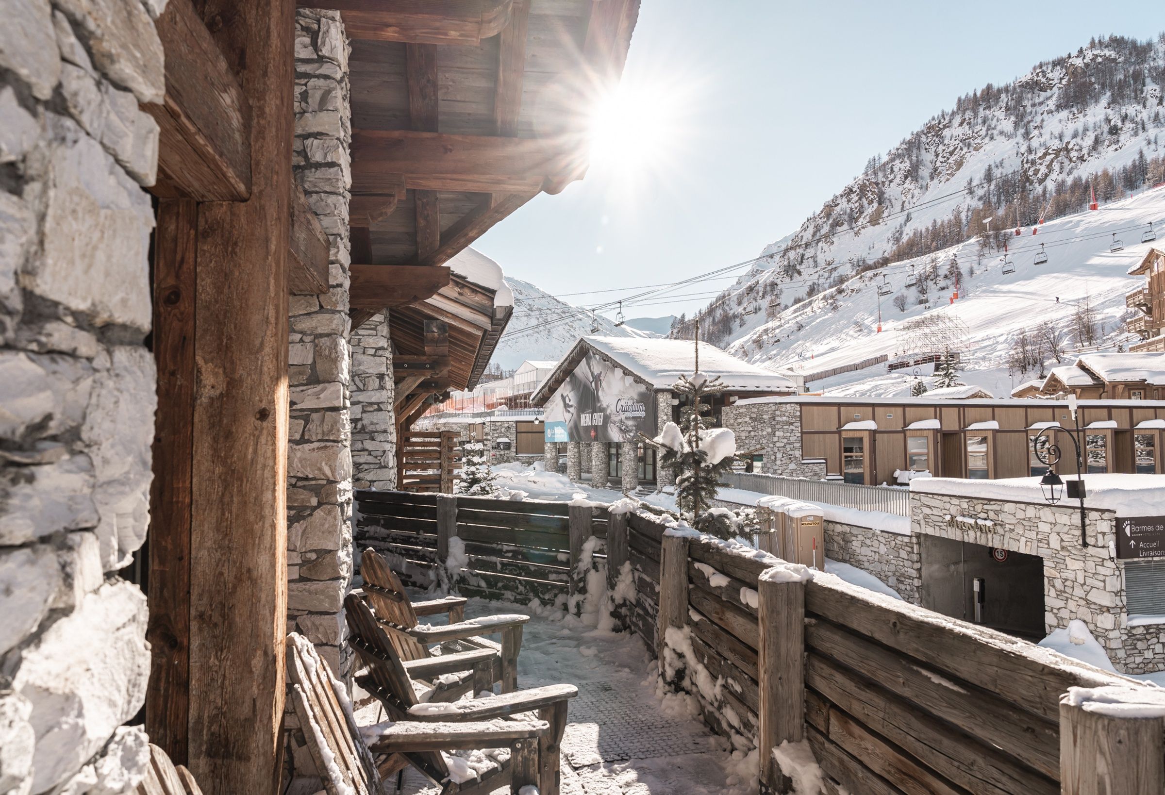 chalet-face-image-2