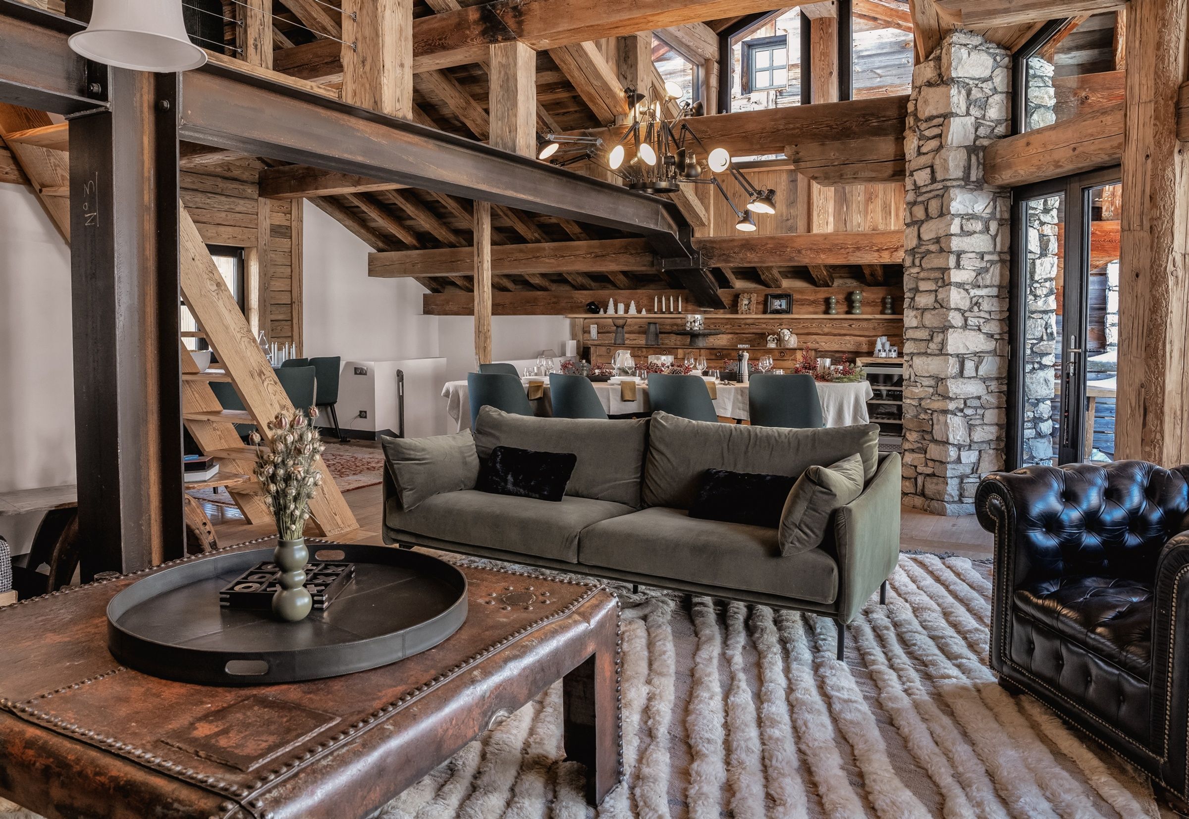 chalet-face-image-4