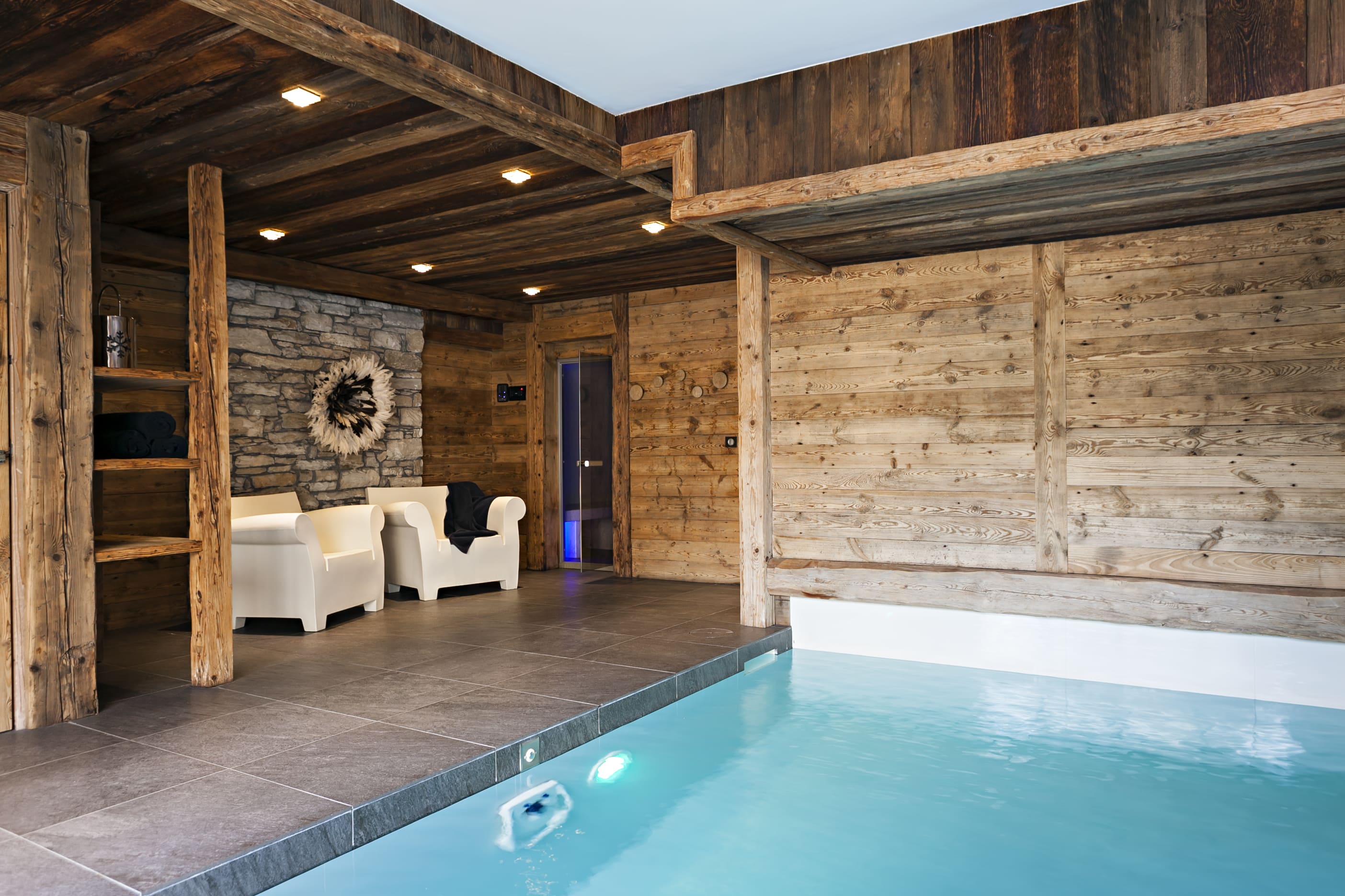 Chalet Face Gallary Image 2