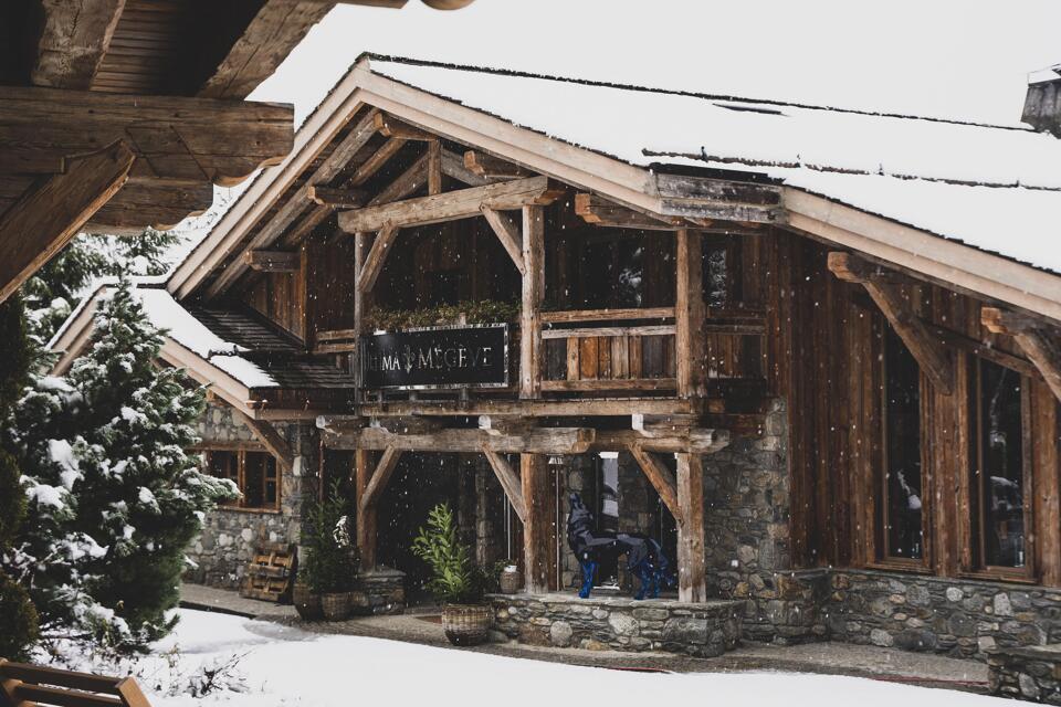Chalet Infinite Gallery Image 1