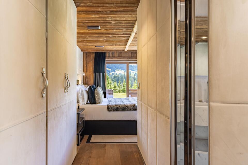 Chalet Infinite Gallery Image 6