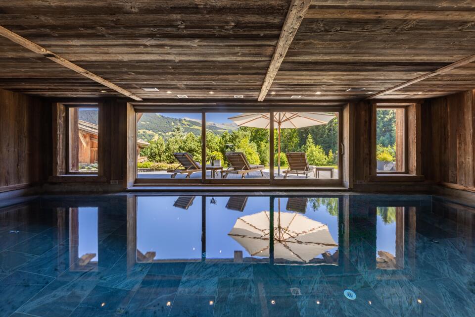 Chalet Infinite Gallery Image 4
