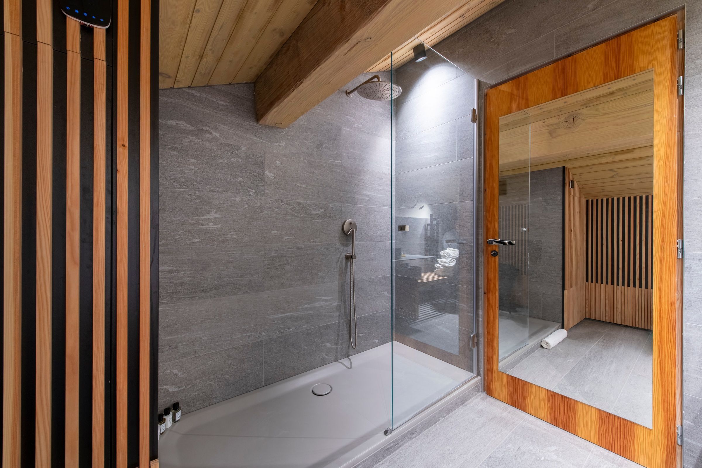 Chalet Kitsune Gallary Image 6