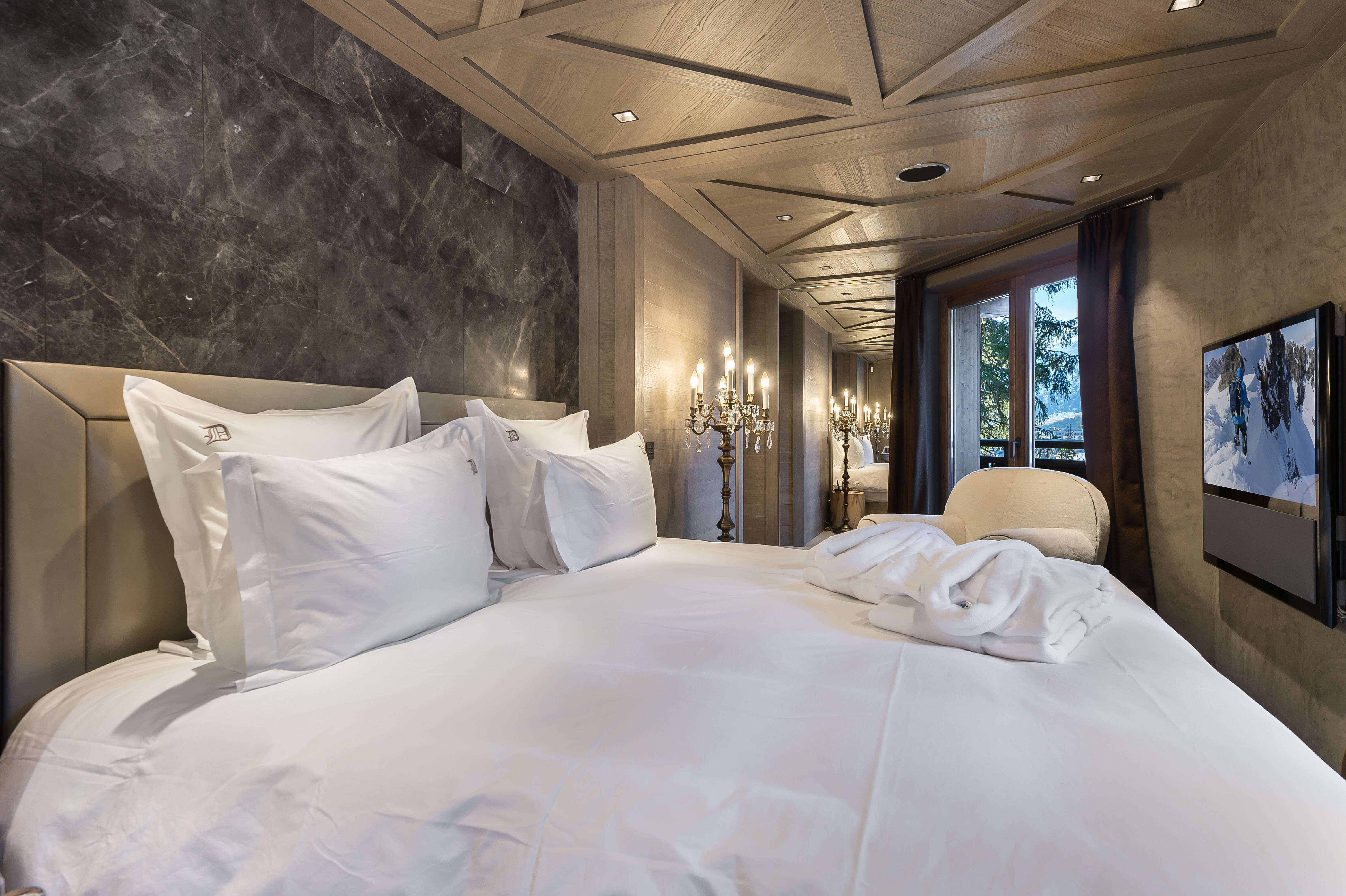 Chalet La Datcha 1850 Gallary Image 3