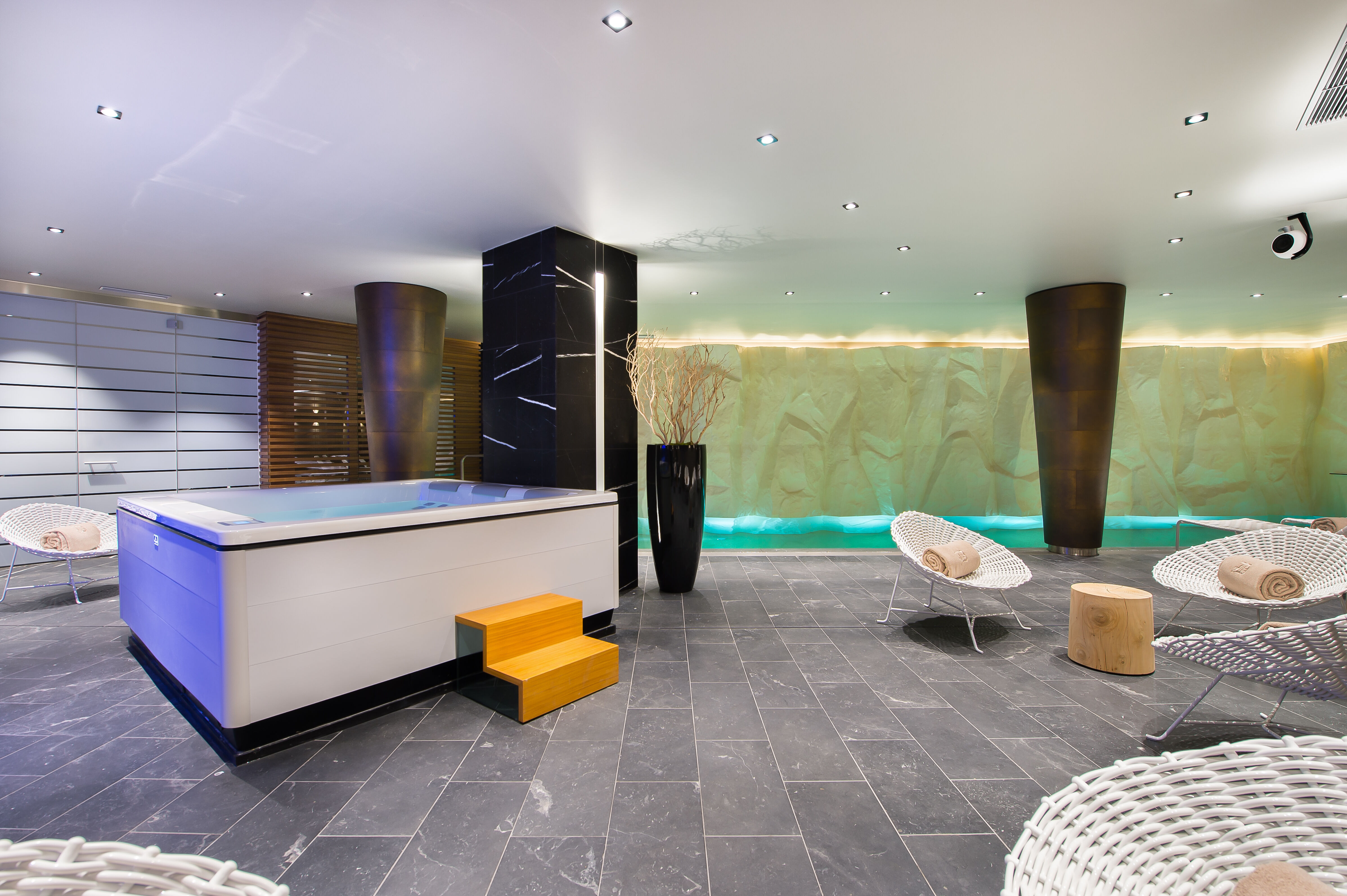 Chalet La Datcha 1850 Gallary Image 2