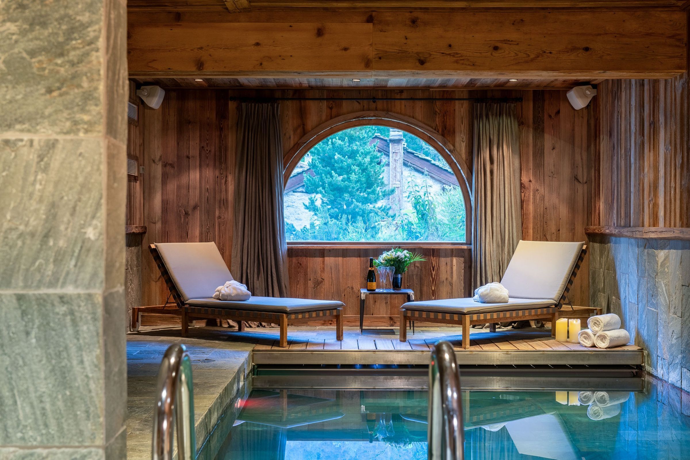 chalet-lashca-image-2