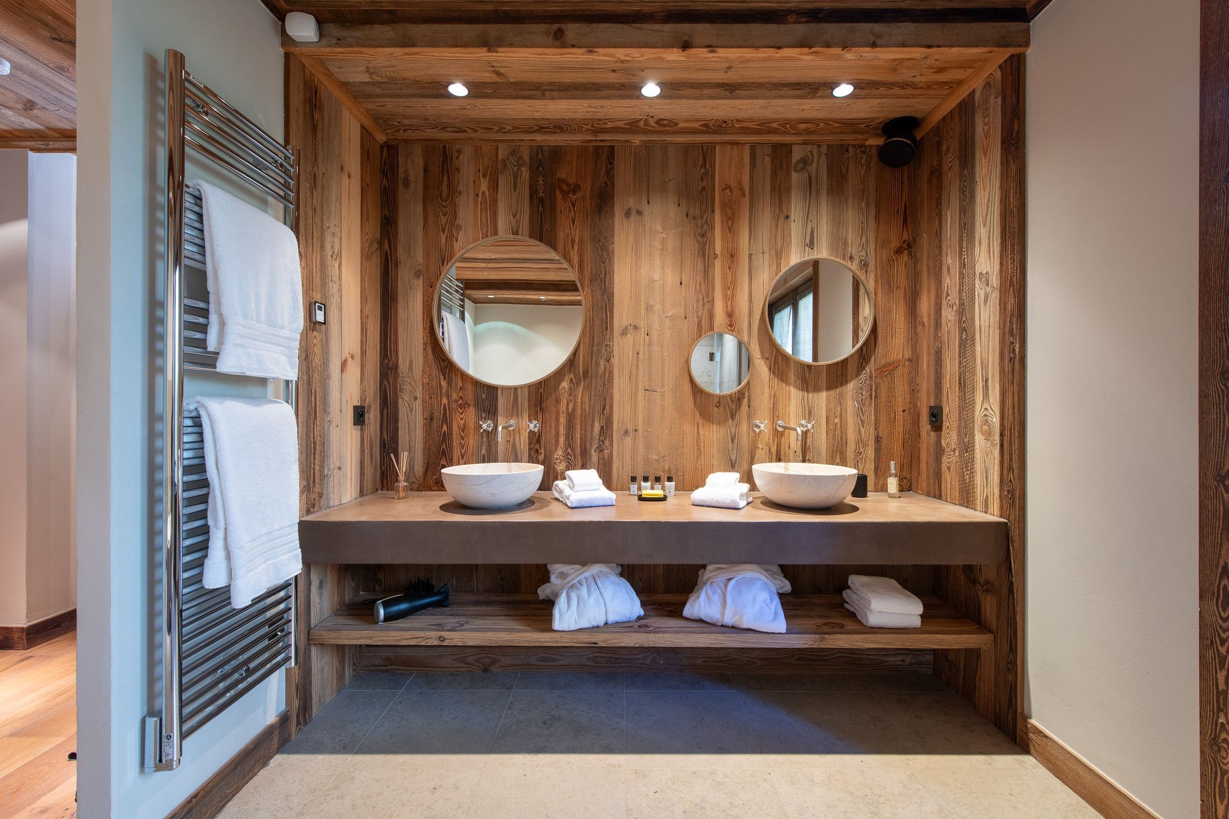 Chalet Lashca Gallary Image 3