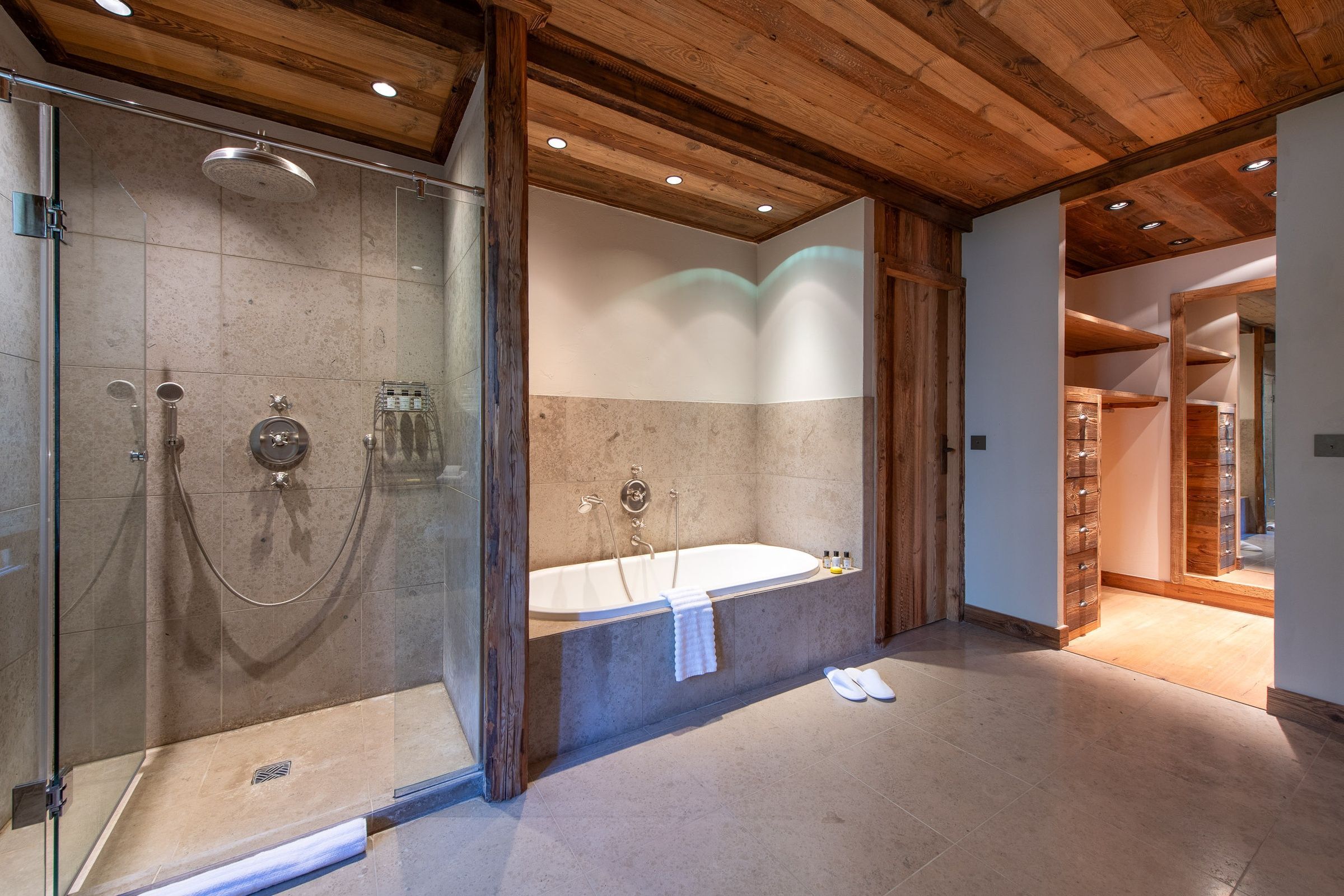 Chalet Lashca Gallary Image 4