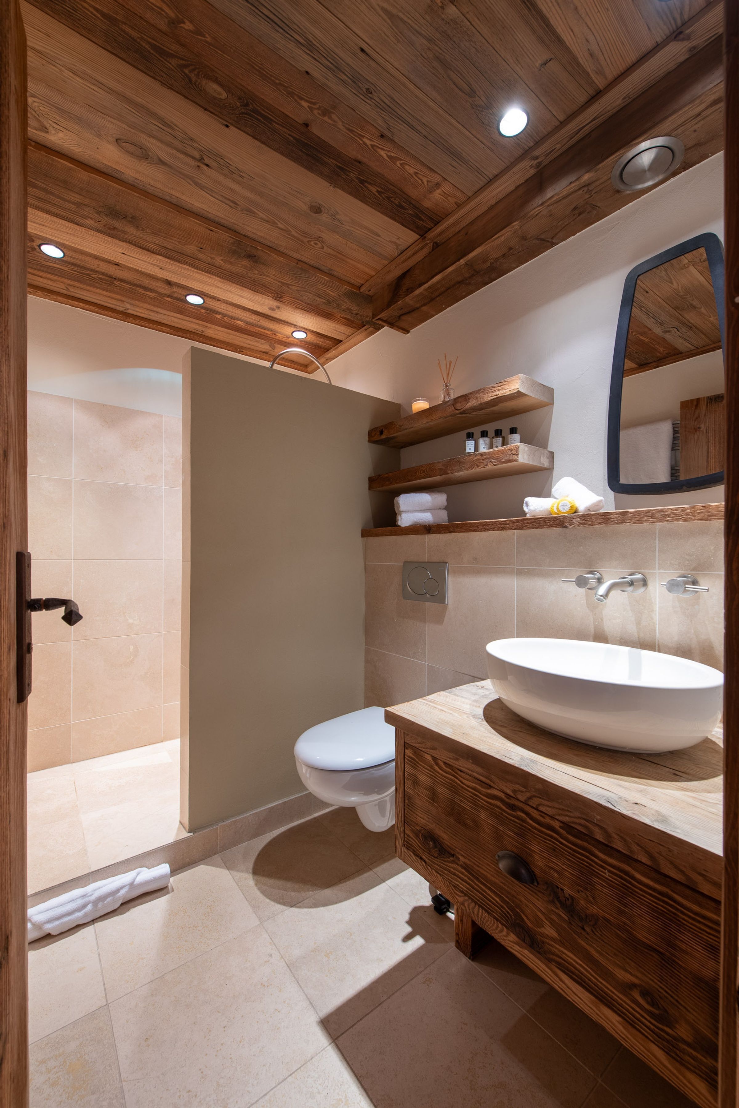 Chalet Lashca Gallary Image 6