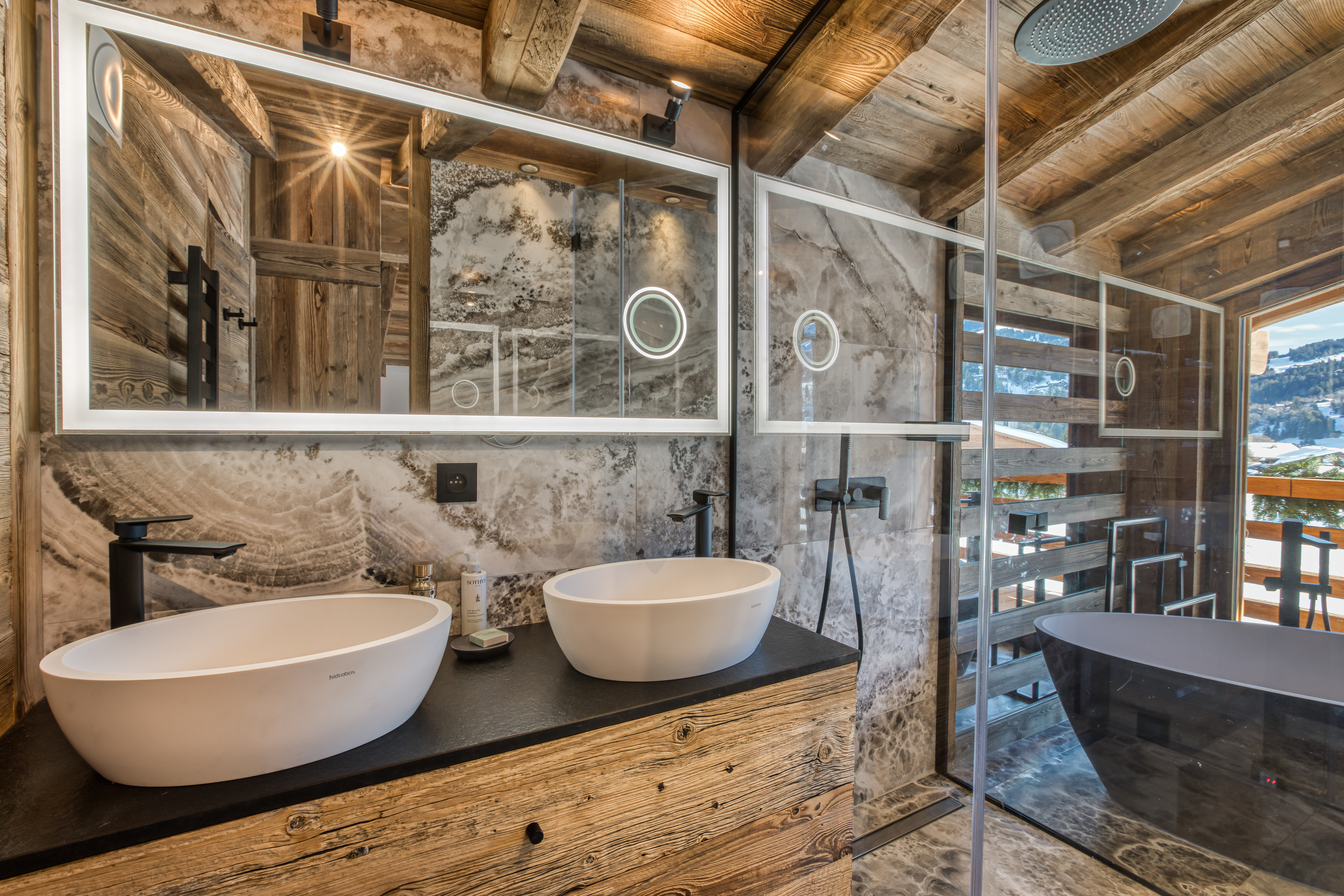 Chalet Le Jaillet Gallary Image 1