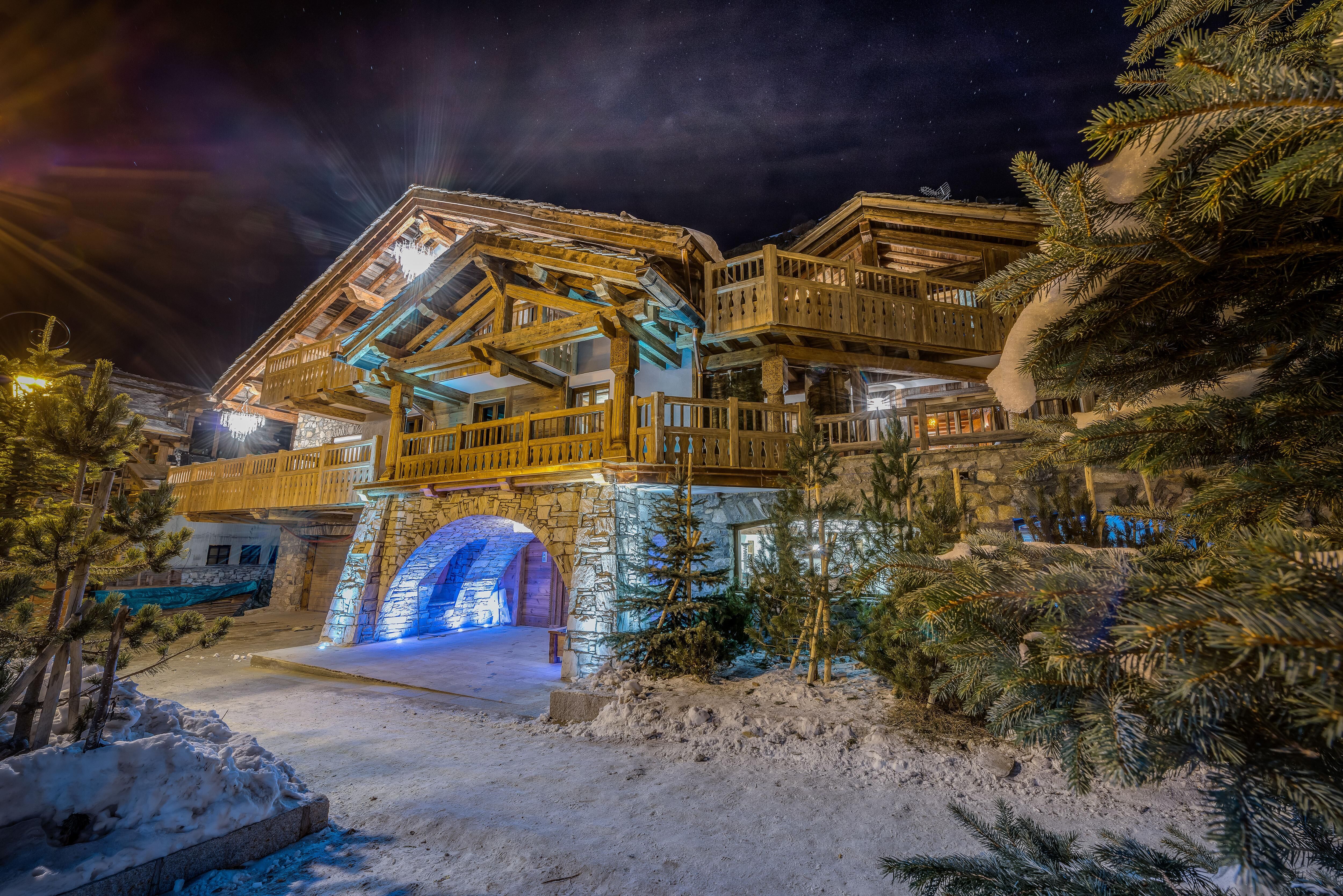 chalet-lhotse-image-1