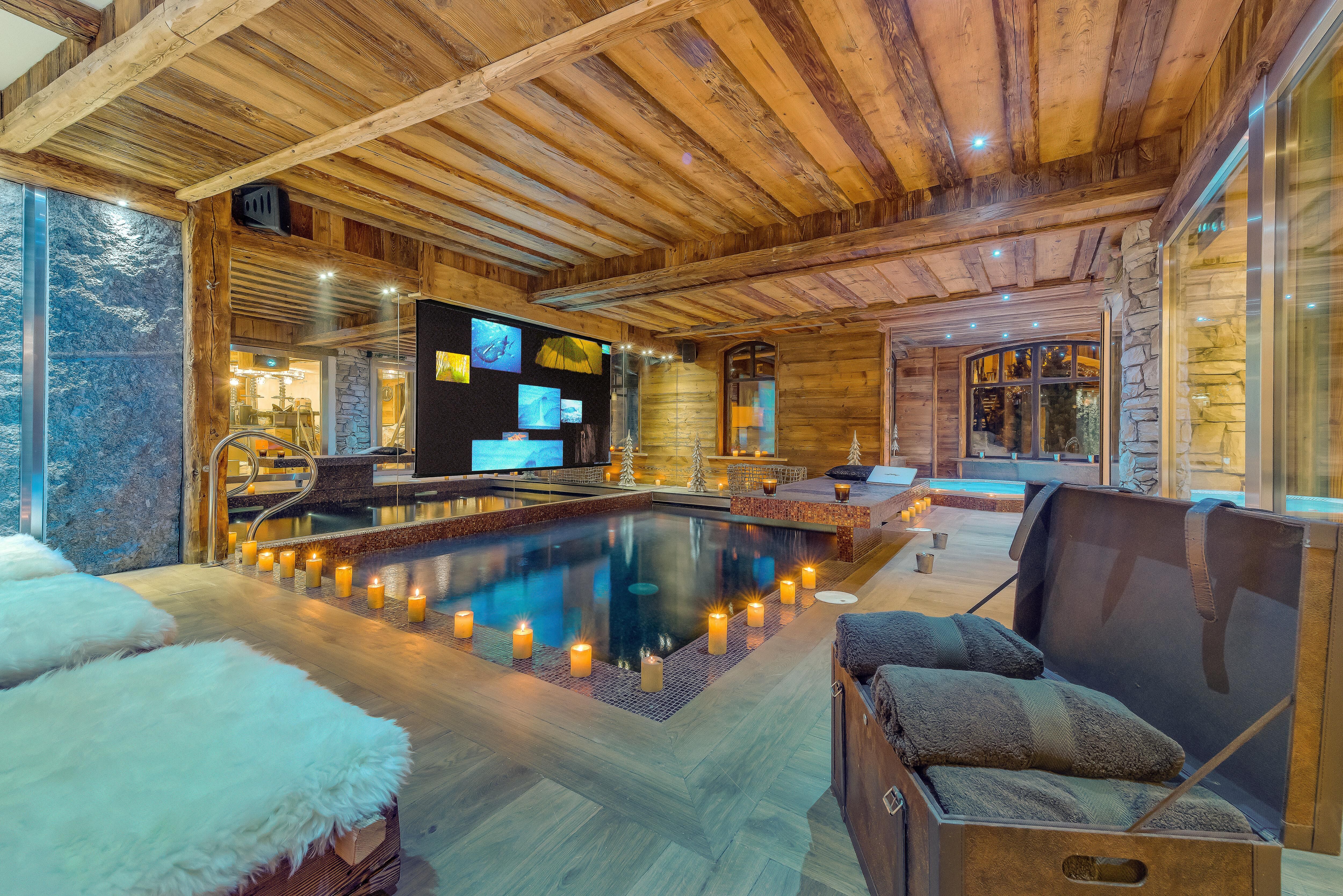 Chalet Lhotse Gallary Image 1