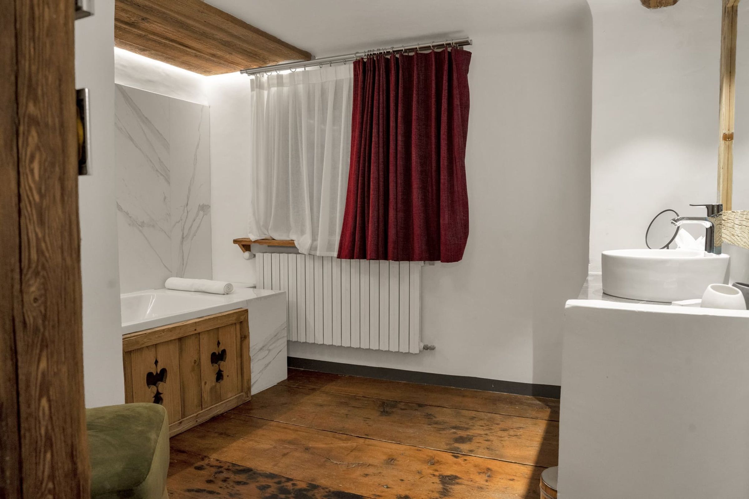 Chalet Lyssia Gallary Image 3