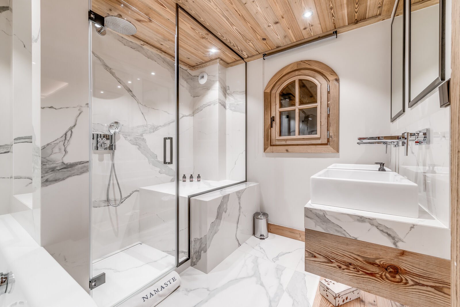 Chalet Namaste Gallary Image 2