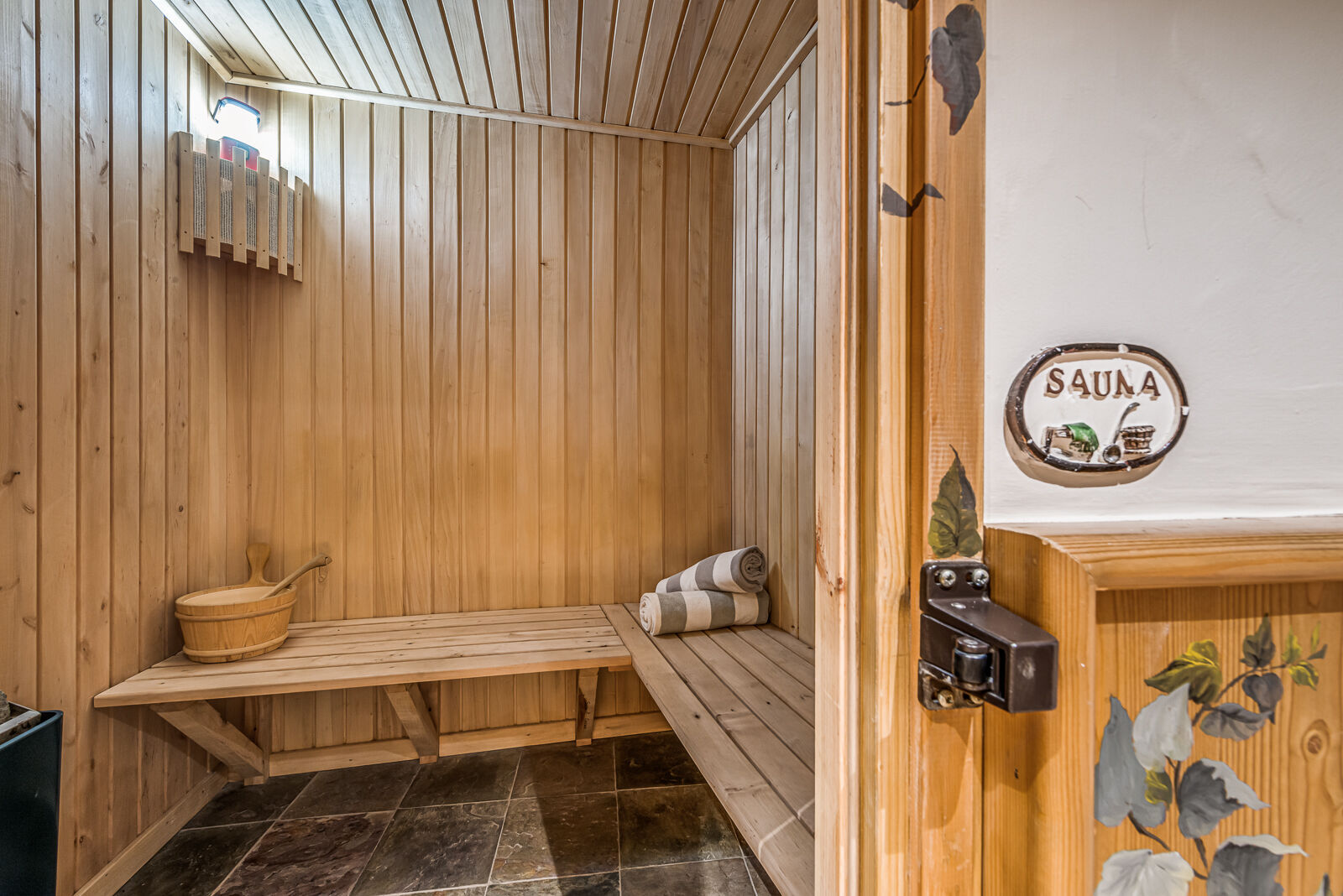 Chalet Namaste Gallary Image 6