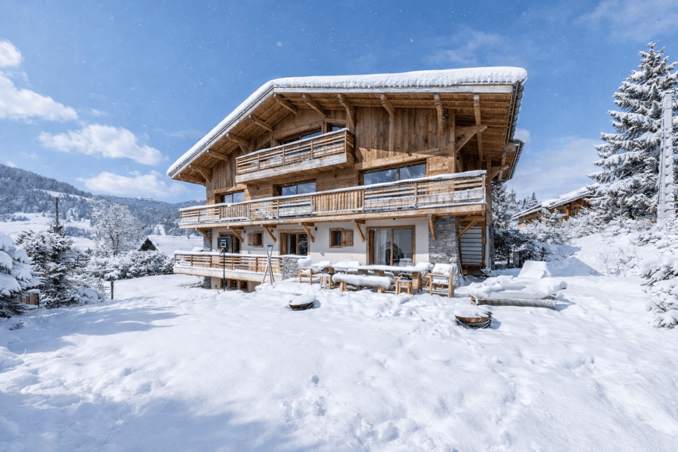 Chalet Orelia Gallery Image 1