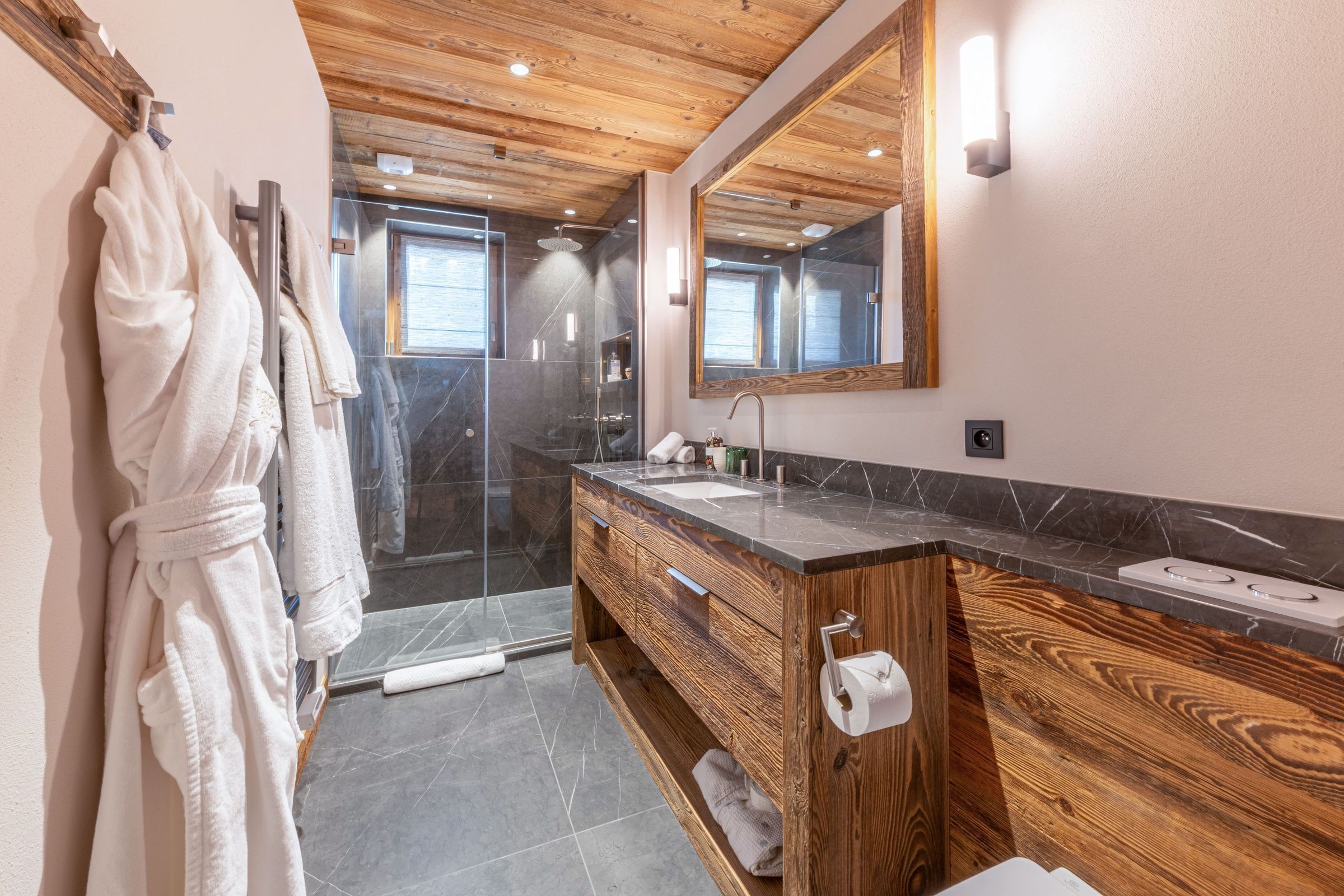 Chalet Orelia Gallary Image 5
