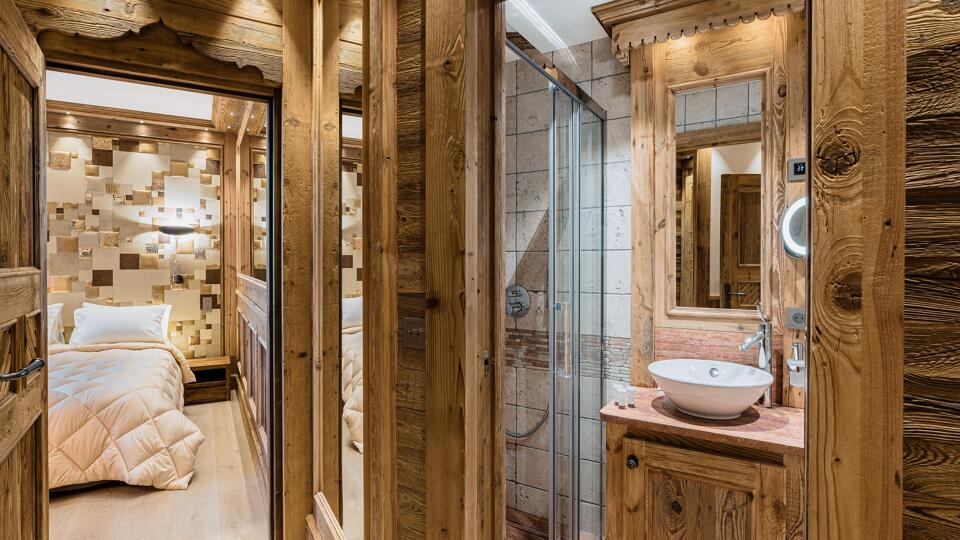 Chalet Oural Gallery Image 1