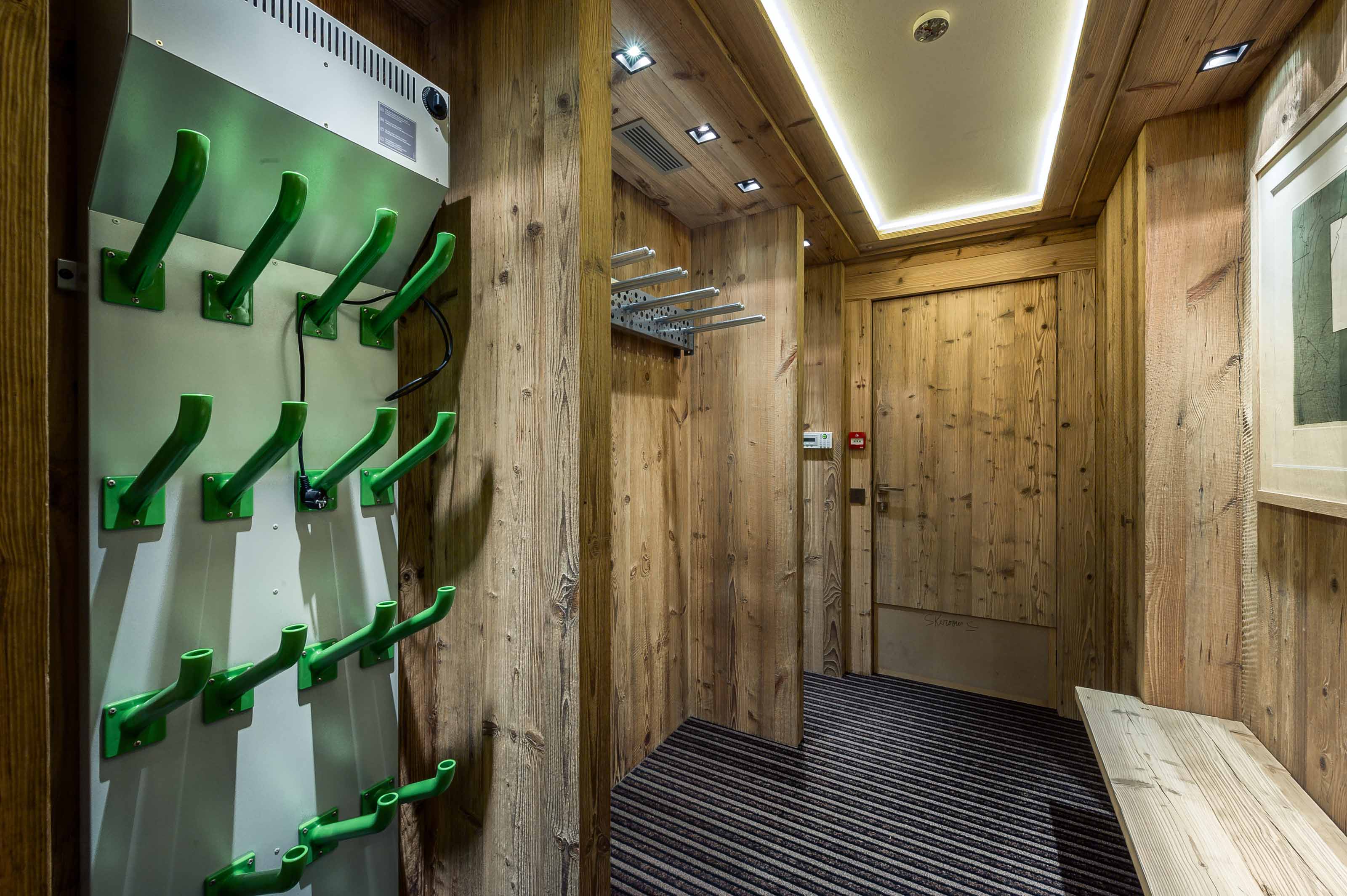 Chalet Ours Blanc Gallary Image 3