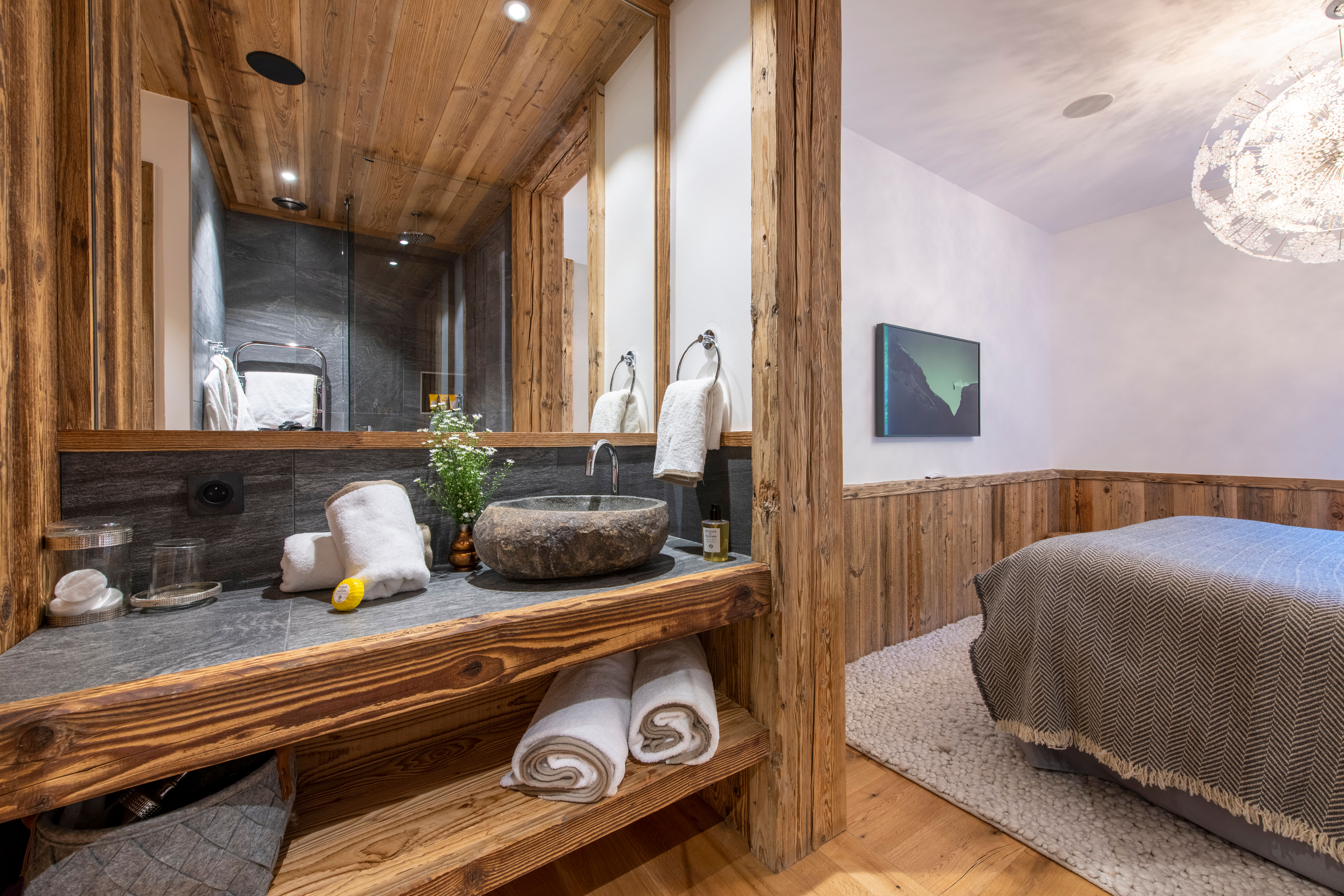 Chalet Oxalis Gallary Image 2