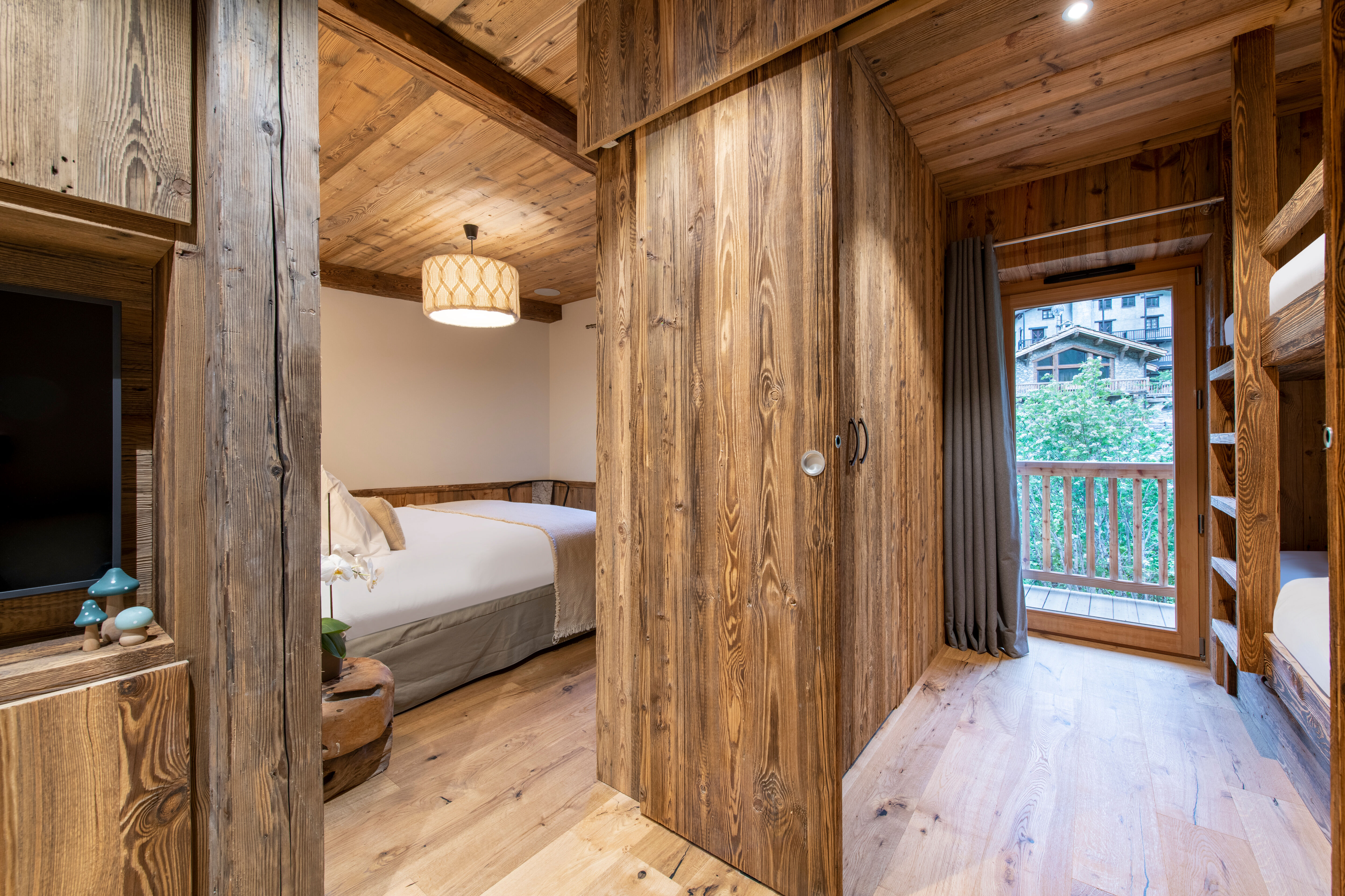 Chalet Oxalis Gallary Image 4