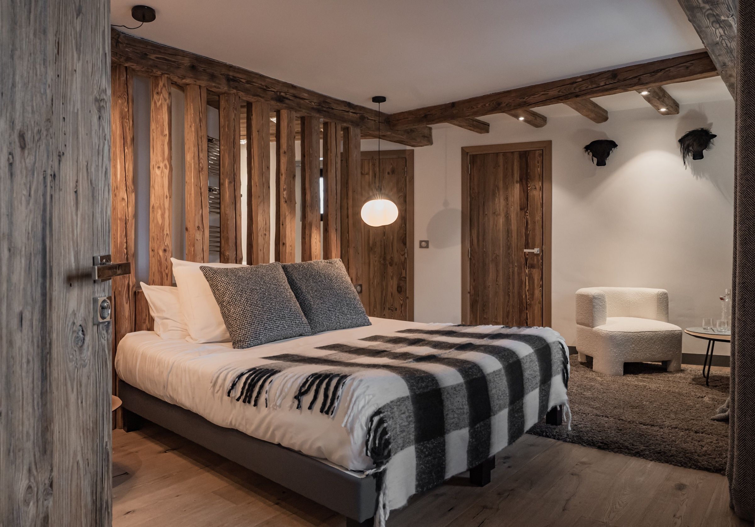 chalet-pile-image-9