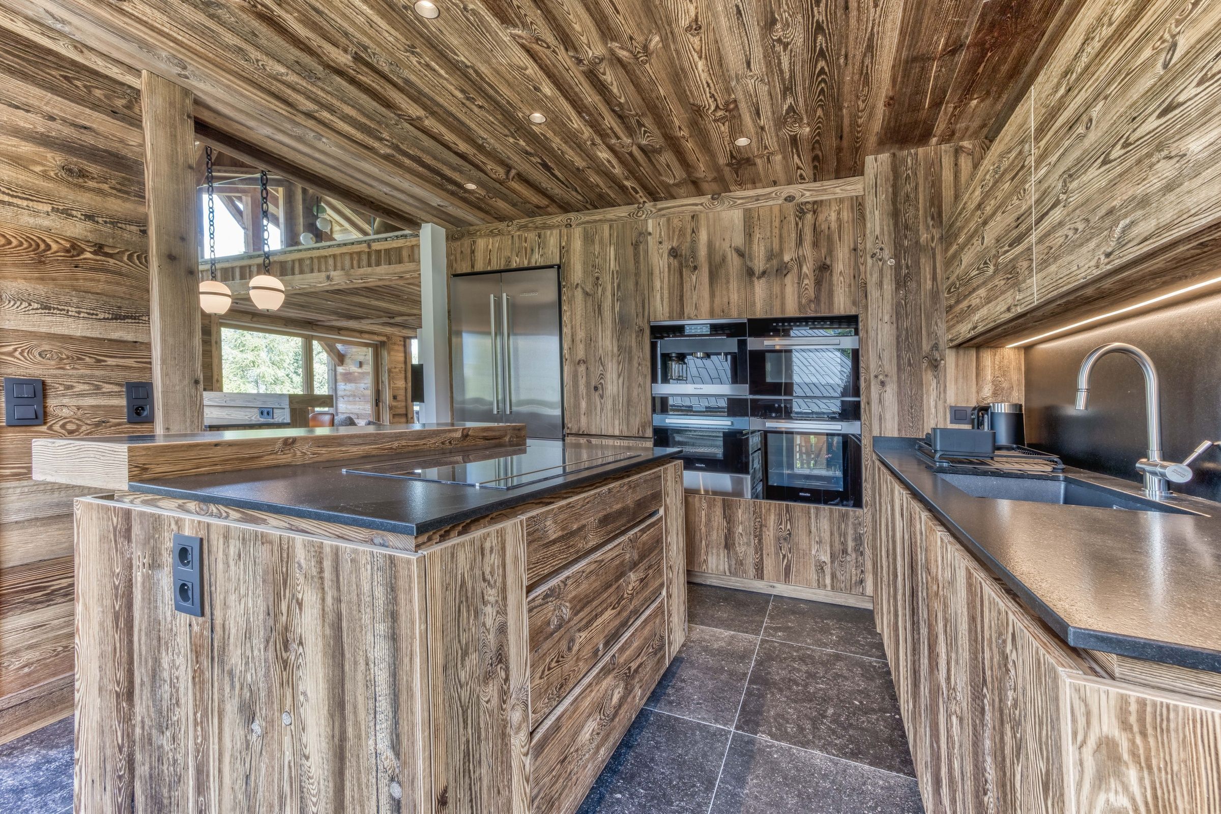 Chalet Roche Art'Bois Gallary Image 1
