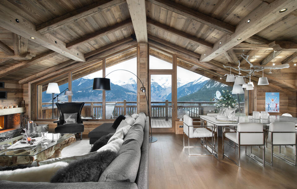 Chalet S Gallery Image 1