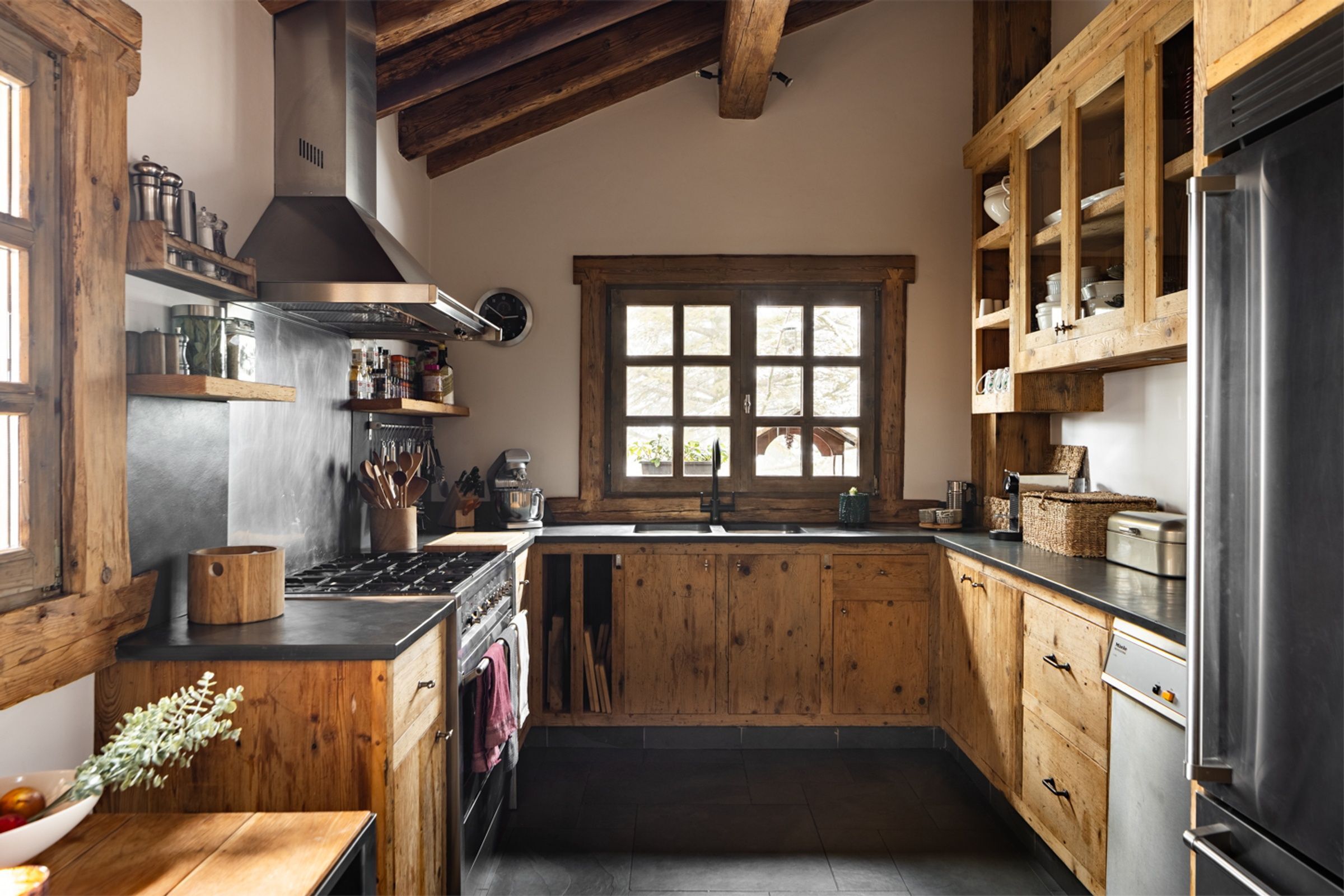 Chalet Saulire Gallary Image 5