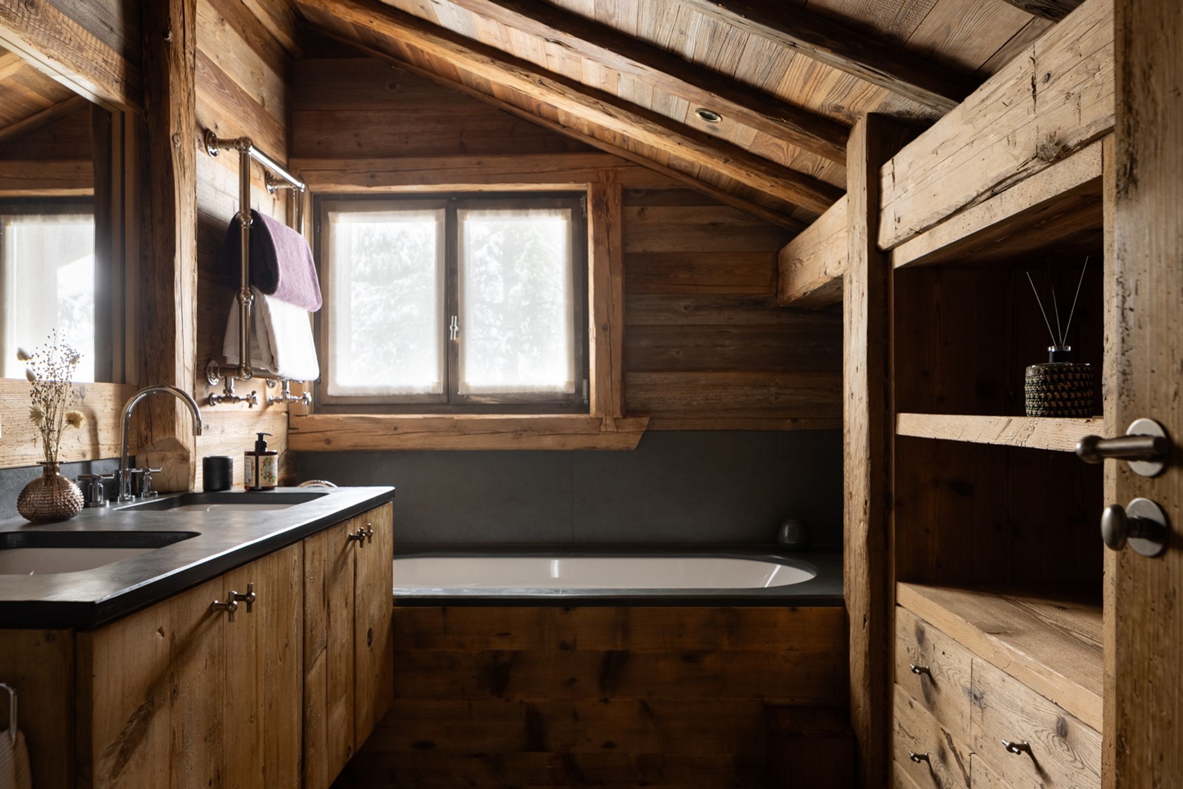 Chalet Saulire Gallary Image 5