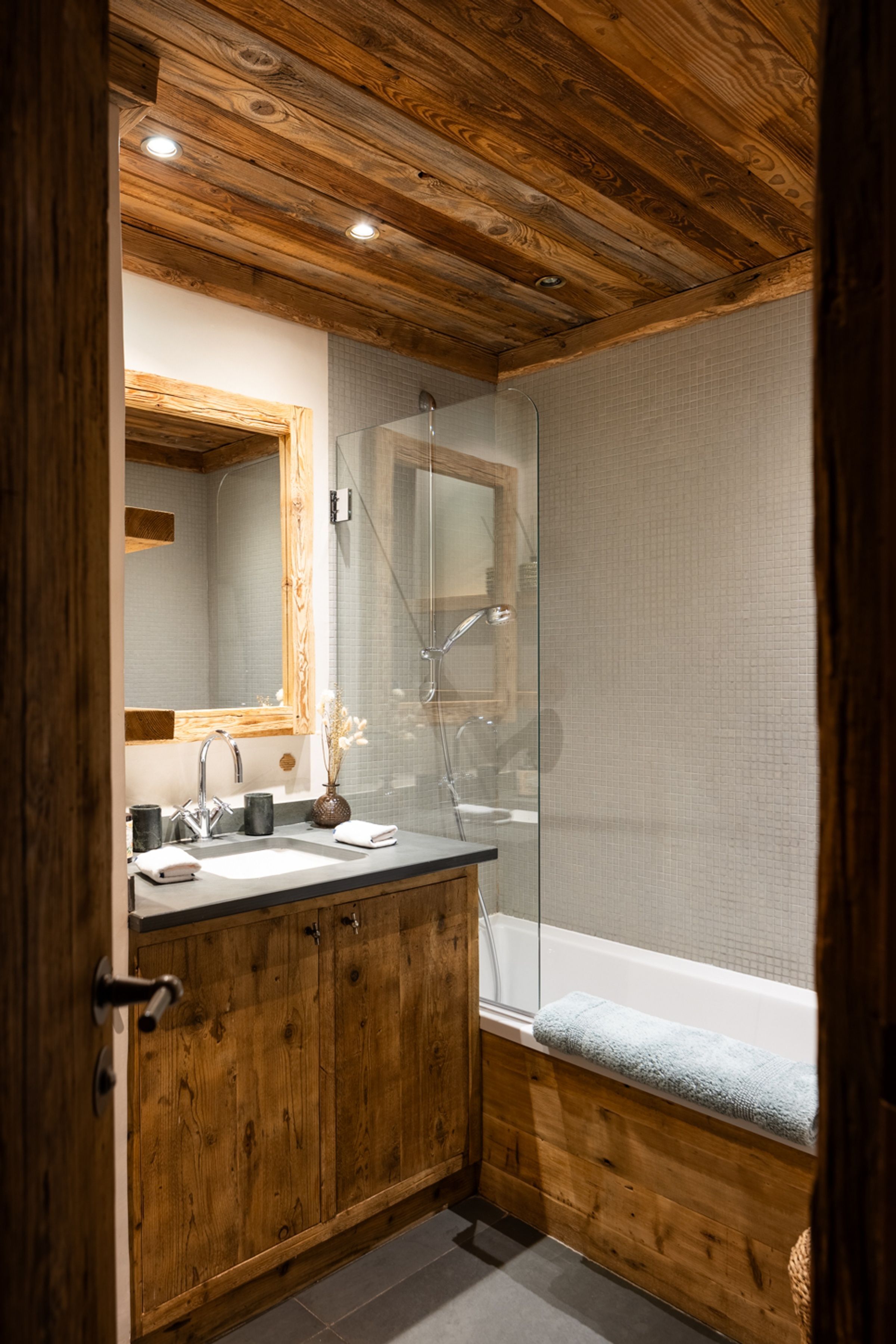 Chalet Saulire Gallary Image 4