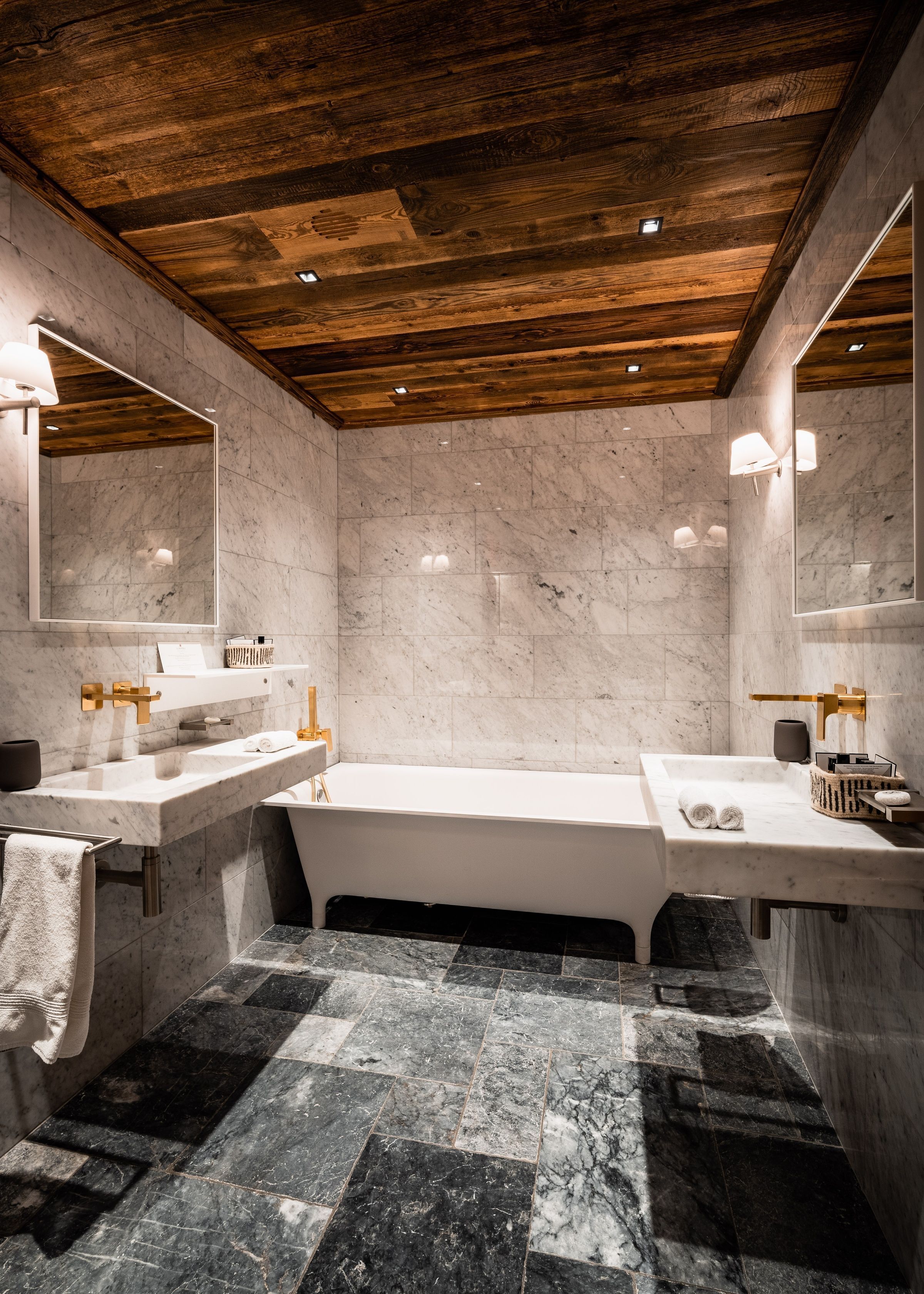Chalet Sequoia Gallary Image 2