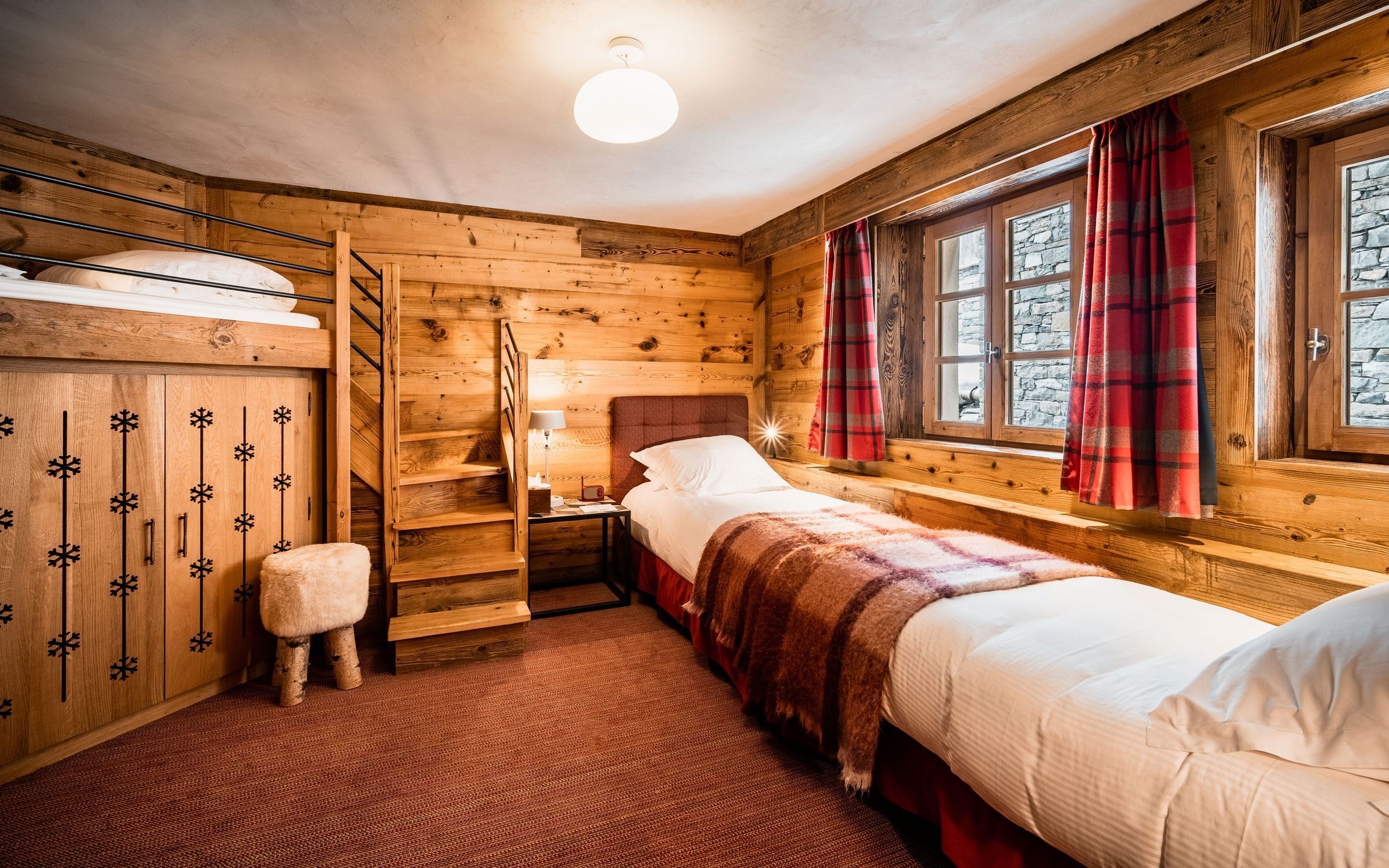 Chalet Sequoia Gallary Image 3