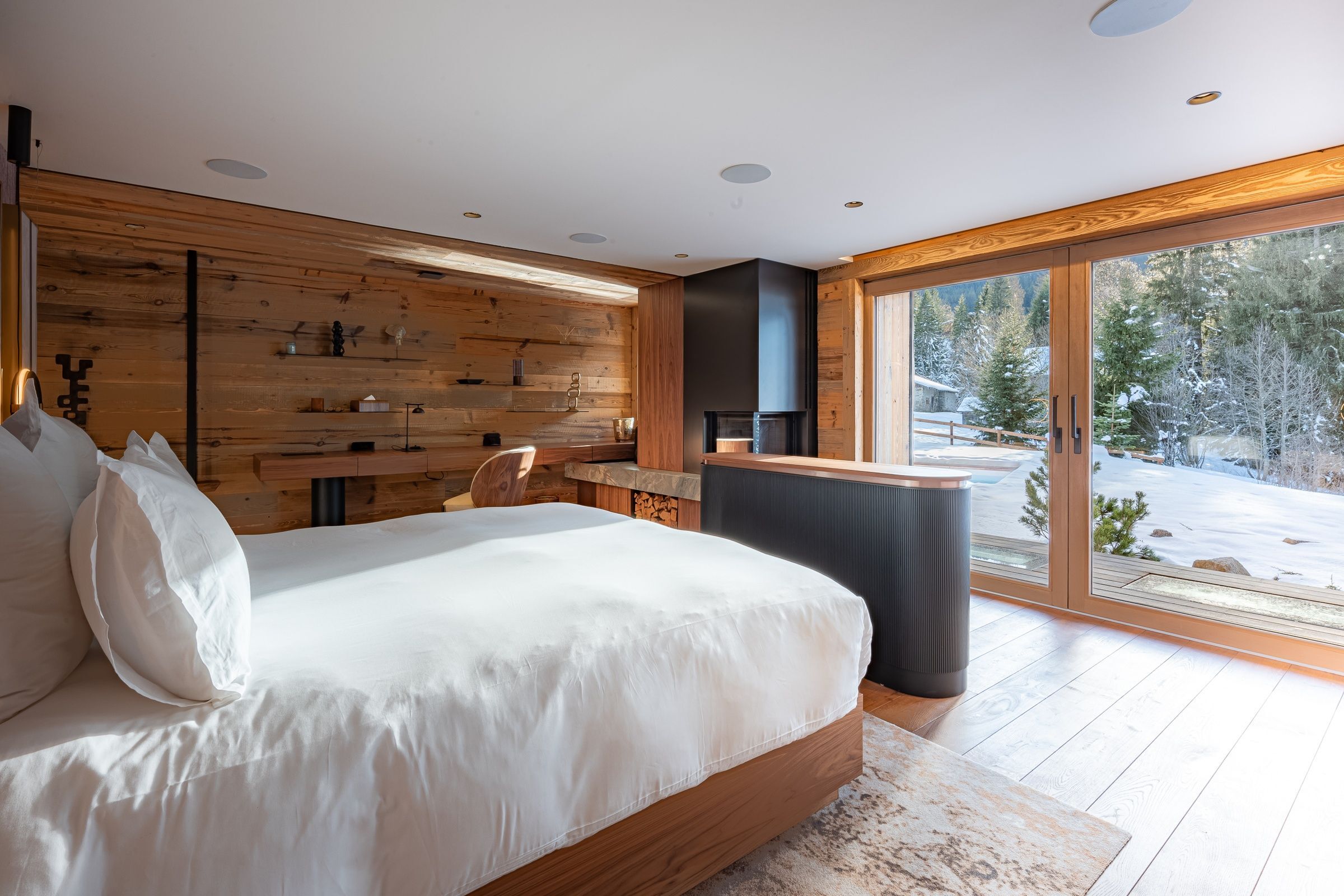 Chalet Vantage Gallary Image 3
