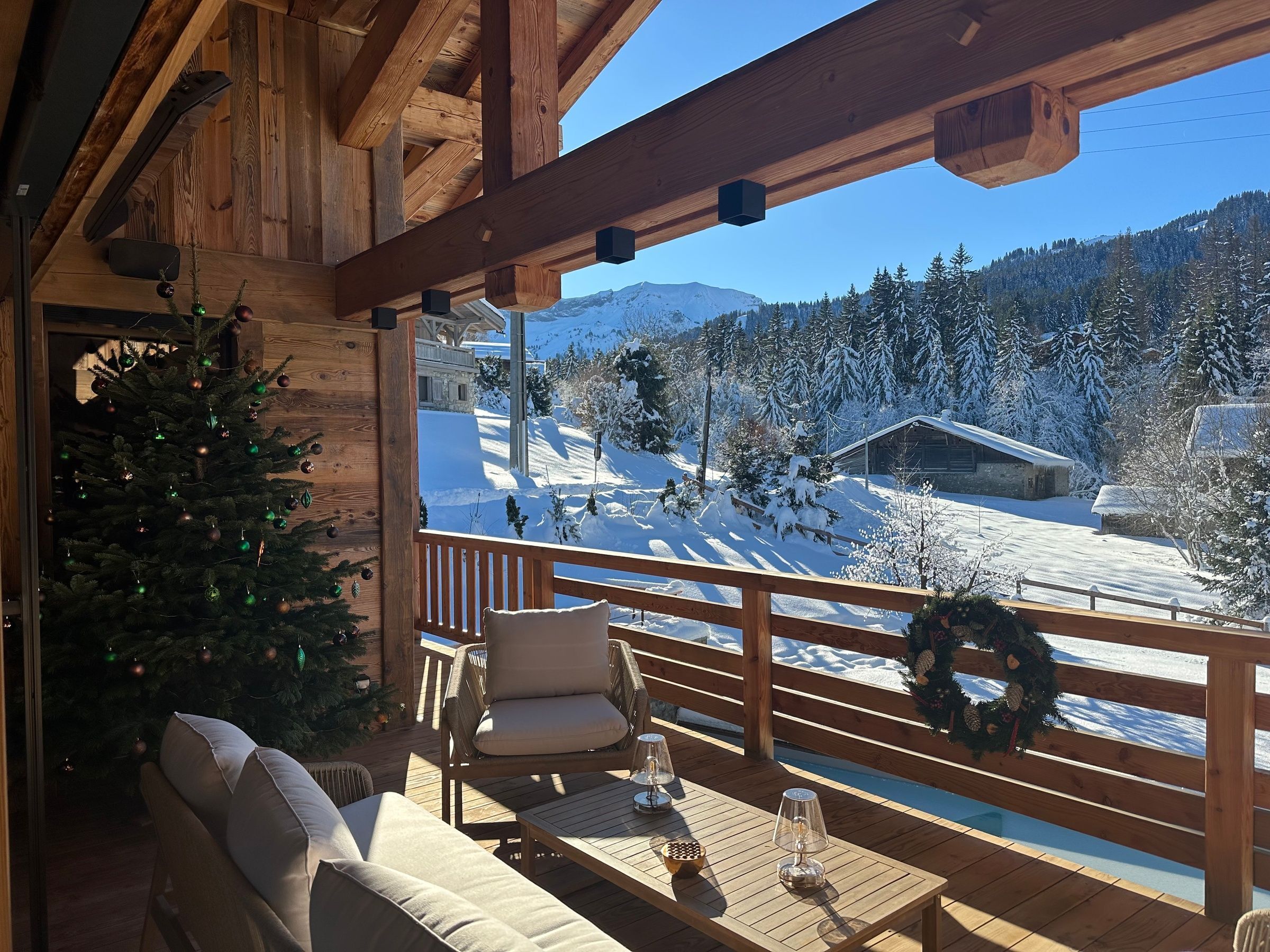 Chalet Vantage Gallary Image 2